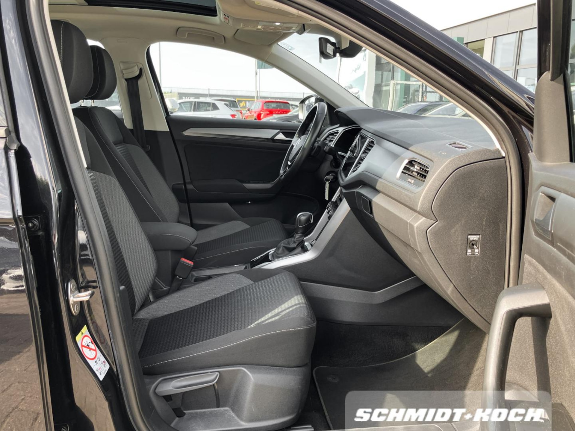 Volkswagen T-Roc Active