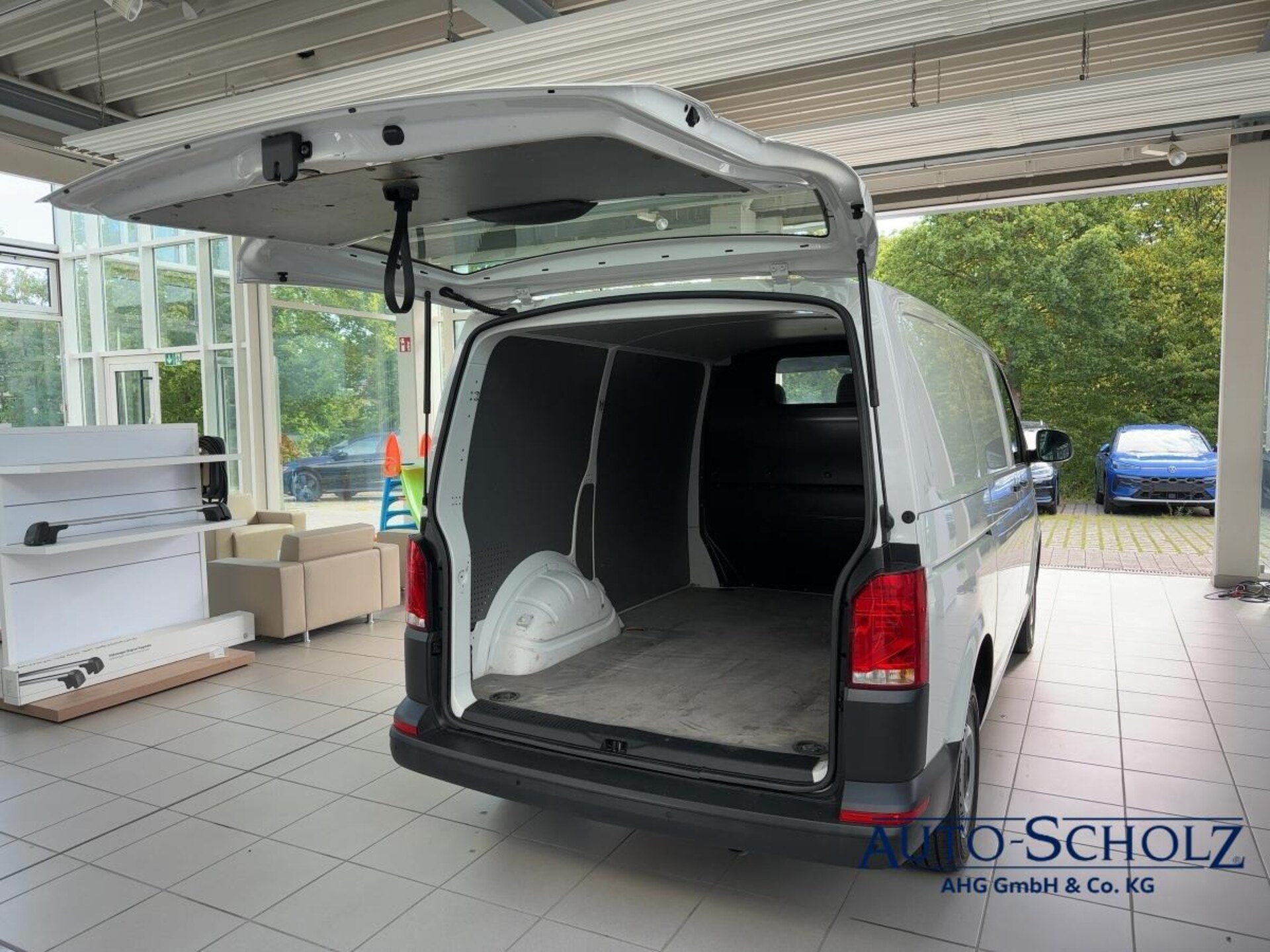 Volkswagen T6.1 Transporter Kasten kurzer Radstand