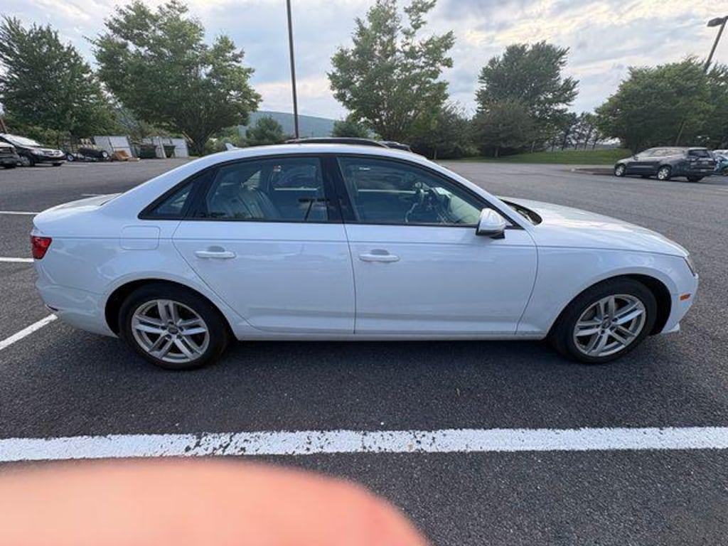 2017 Audi A4 Sedan