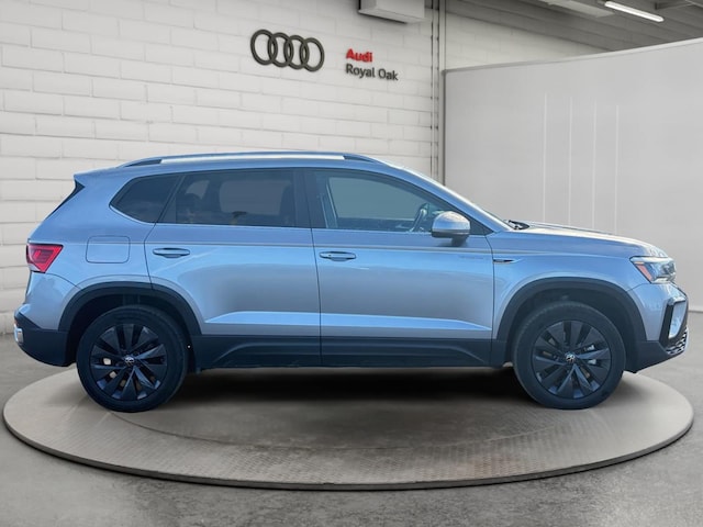 2024 Volkswagen Taos