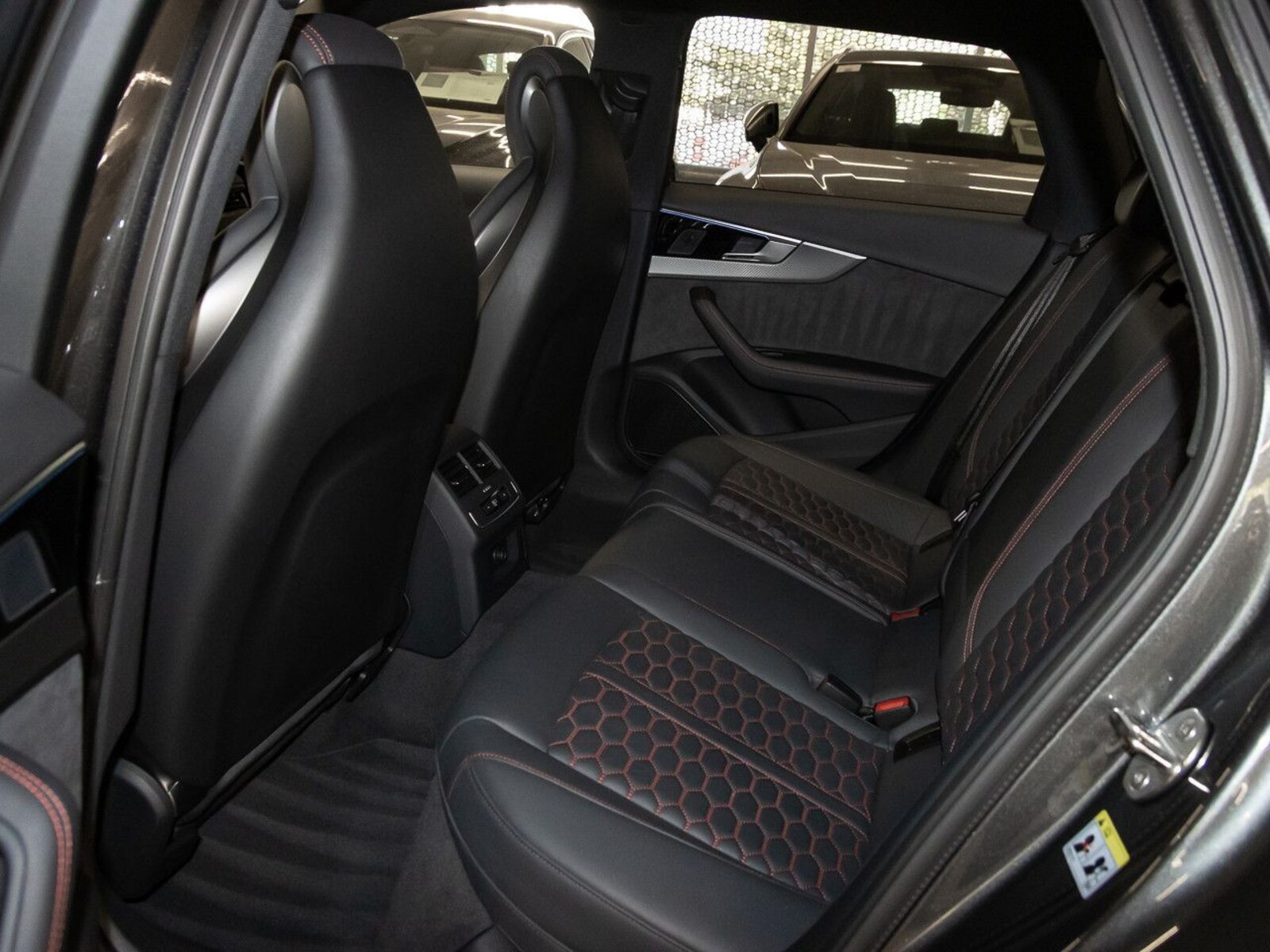 Audi RS 4 Avant – Bild 10