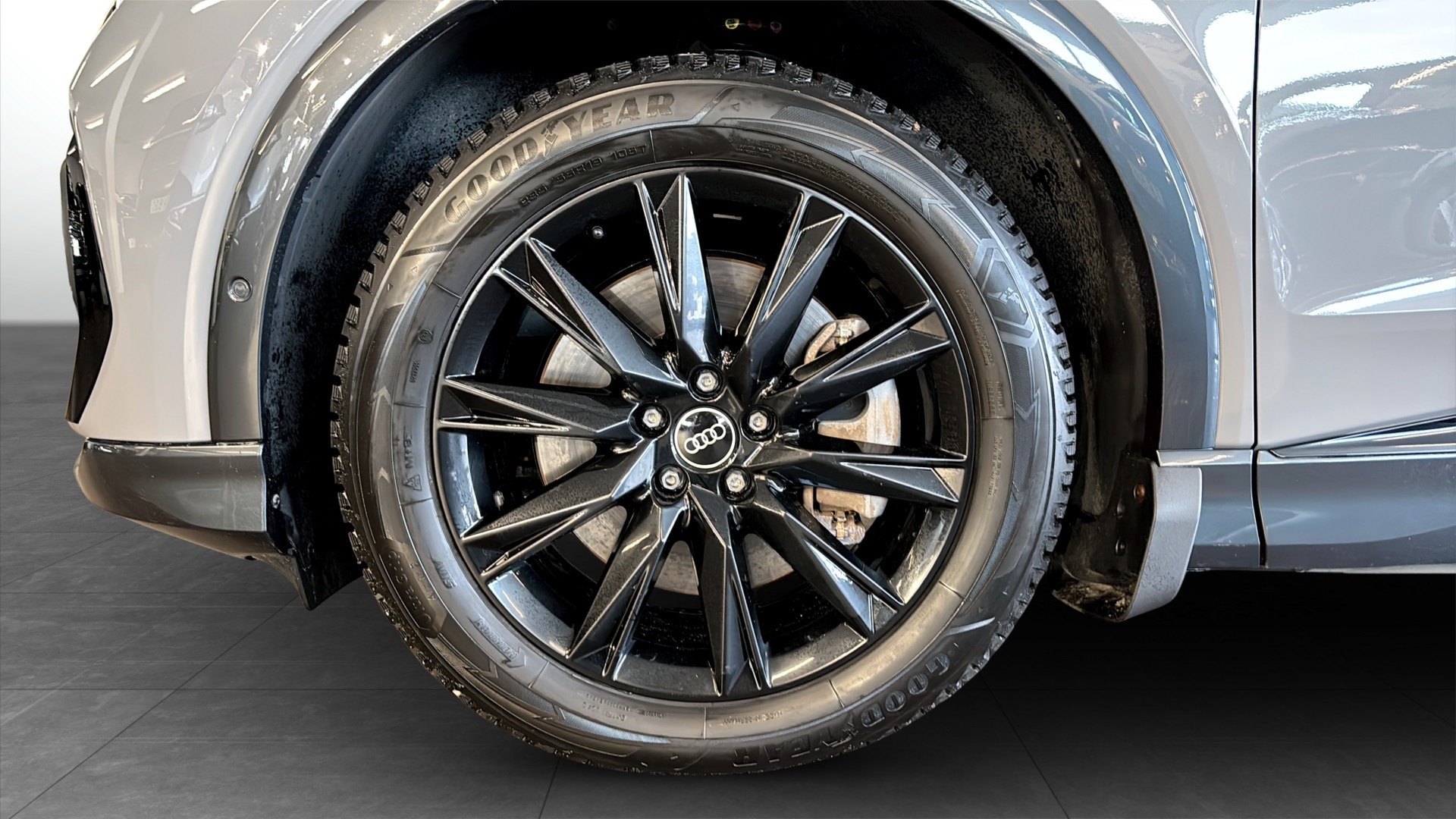 Bild som visar Audi Q4 e-tron Q4 50 e-tron quattro Proline 220,00 kW - för mer information kontakta din Audi Partner