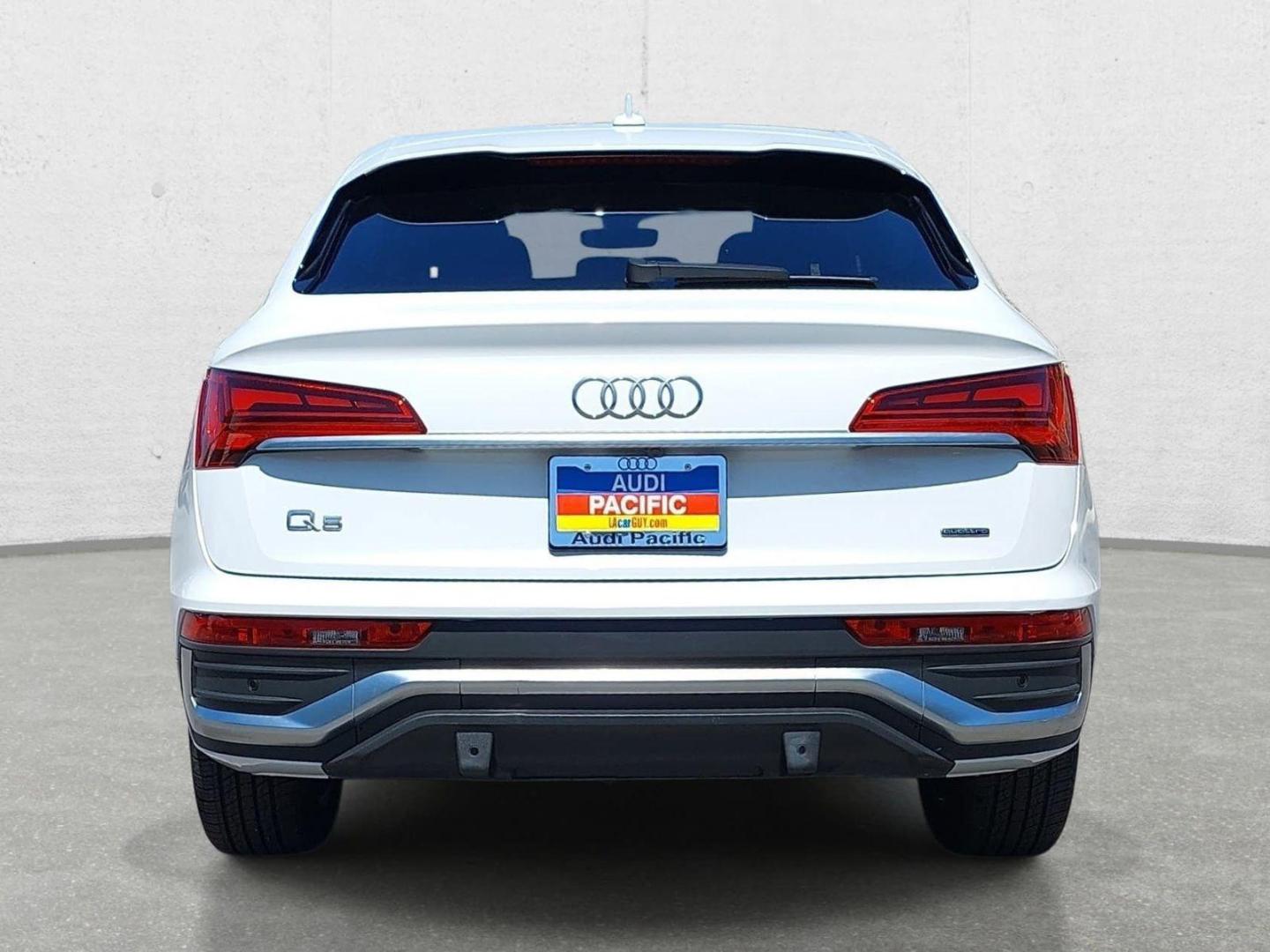 2023 Audi Q5 Sportback Premium Plus - Photo 6