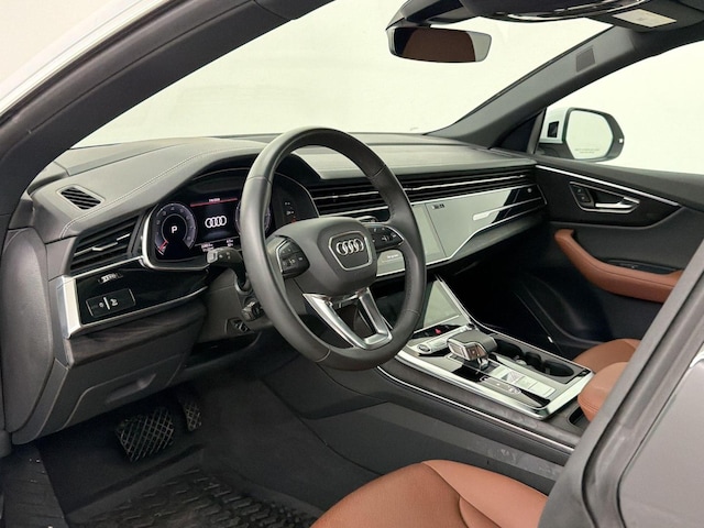 2023 Audi Q8