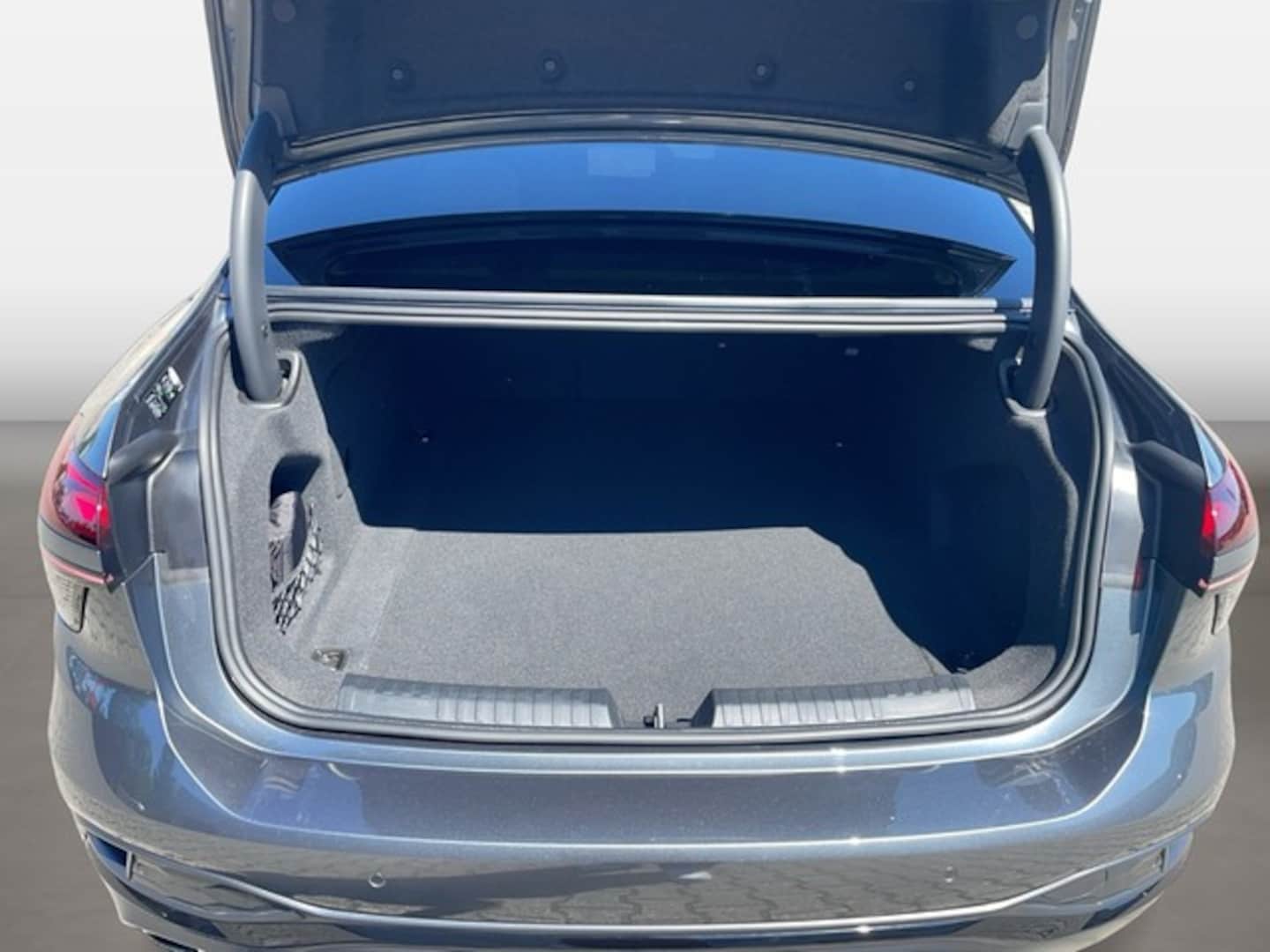 Bild über Audi A6 Limousine edition one TDI quattro 150 kW S tronic - für weitere Informationen kontaktieren Sie den Audi Partner