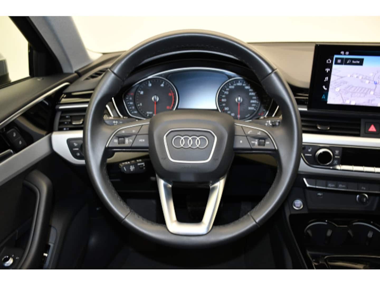 Bild über Audi A4 Avant 30 TDI S tronic - für weitere Informationen kontaktieren Sie den Audi Partner
