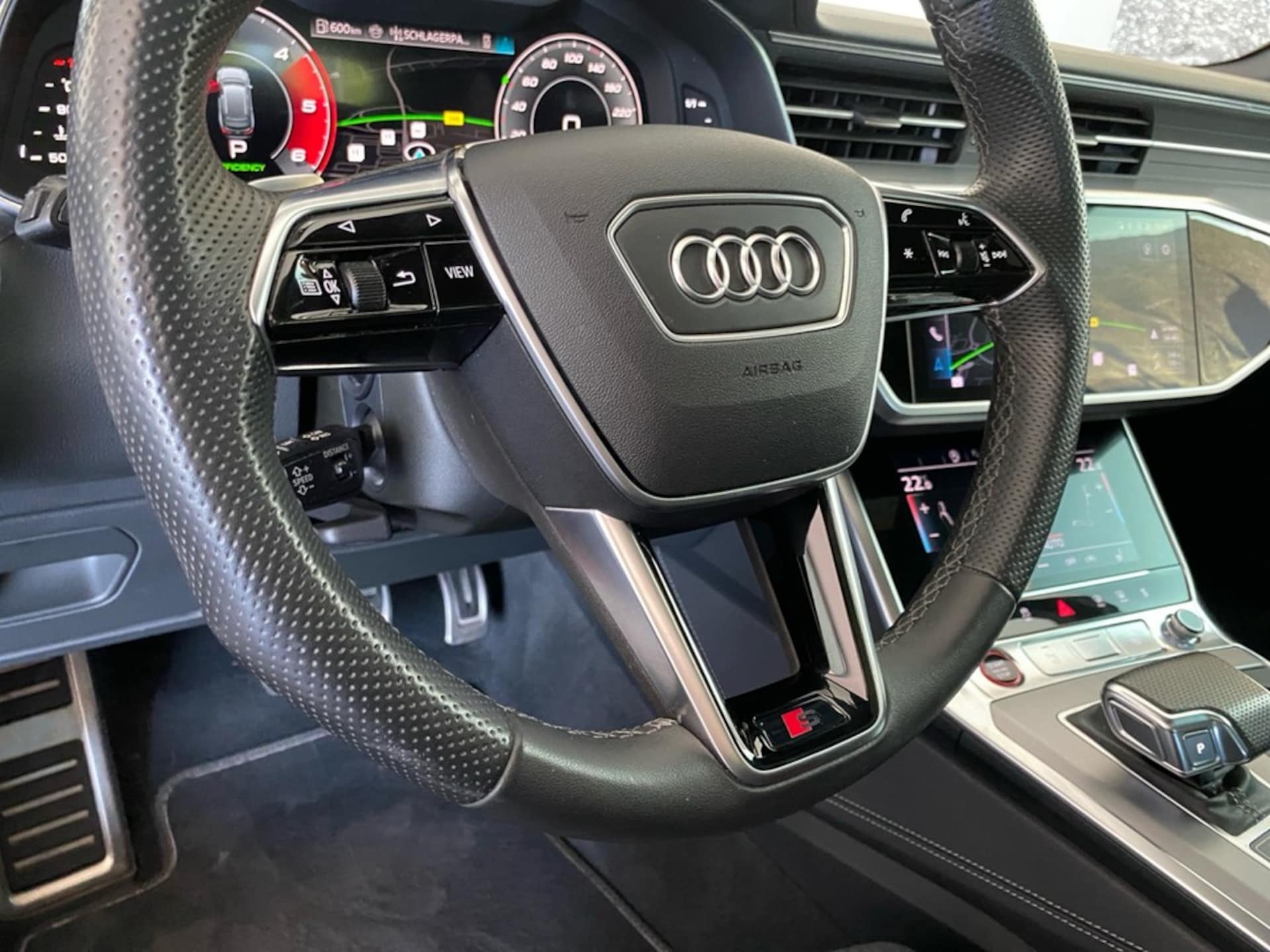 Audi S6 Avant