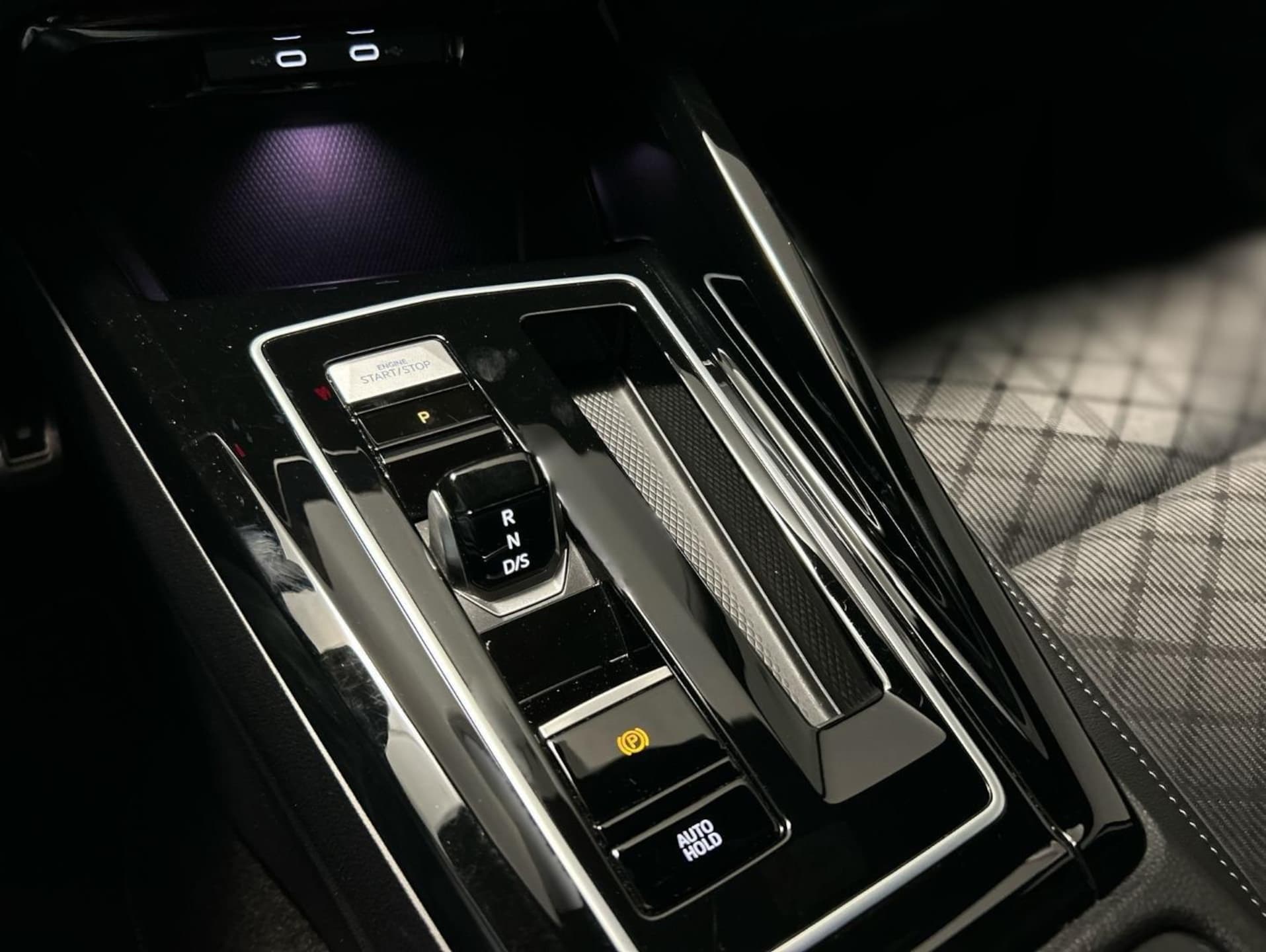 Volkswagen Golf Variant R-Line