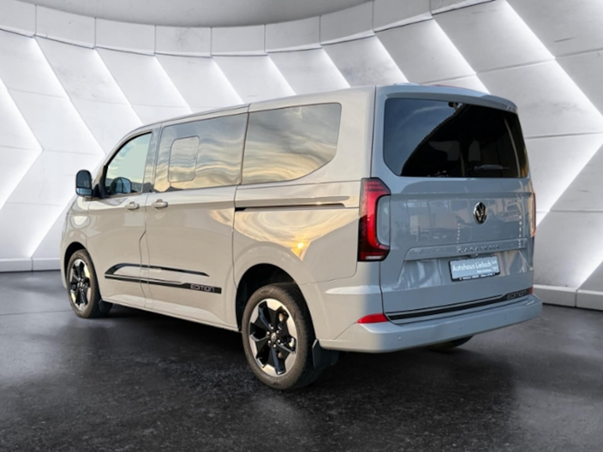 Volkswagen Caravelle Edition