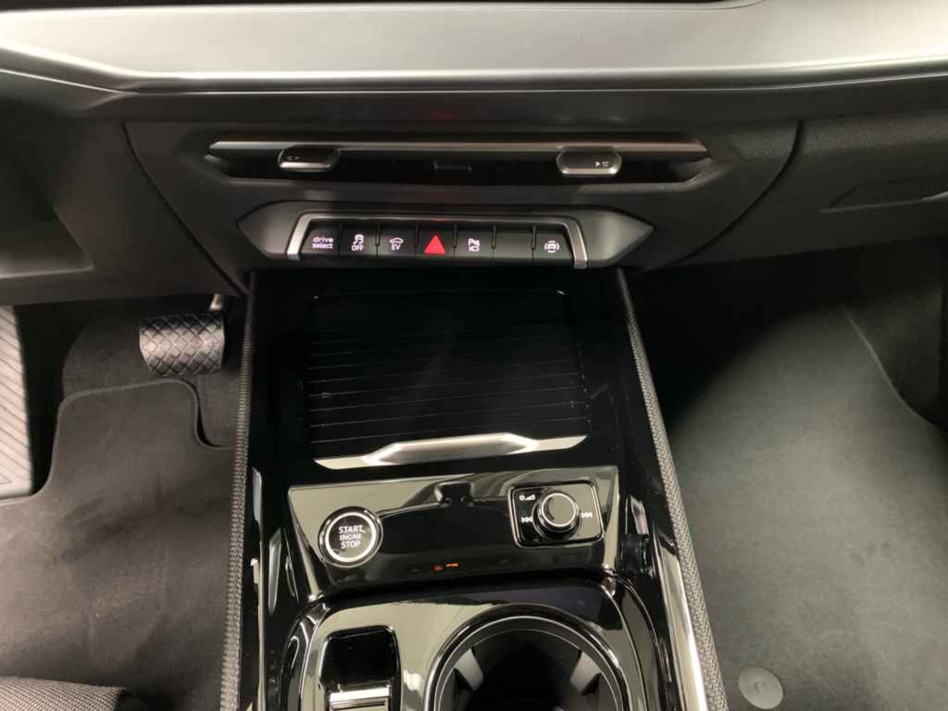 Audi Q3 SUV e-hybrid