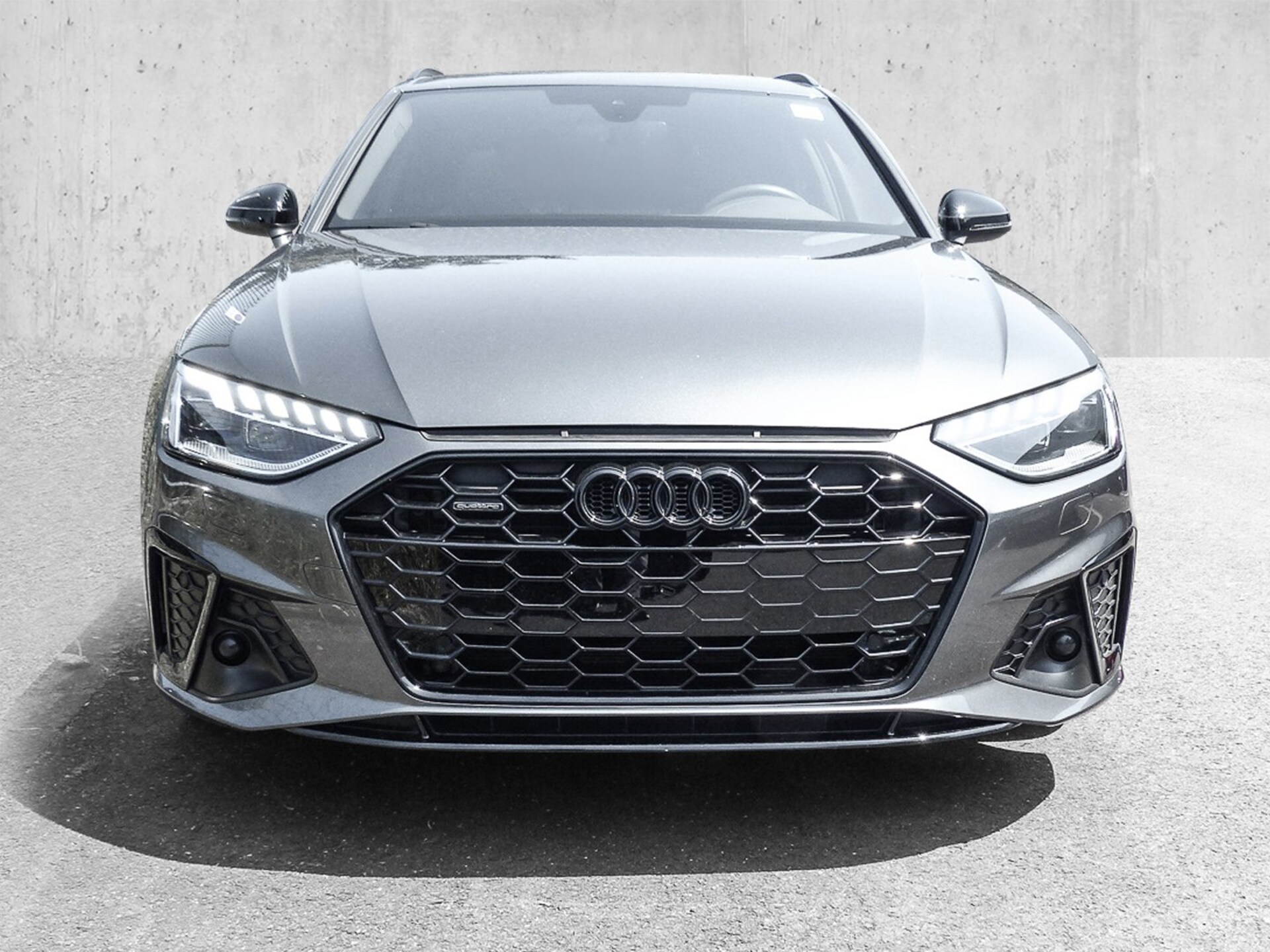 Audi A4 Avant S line