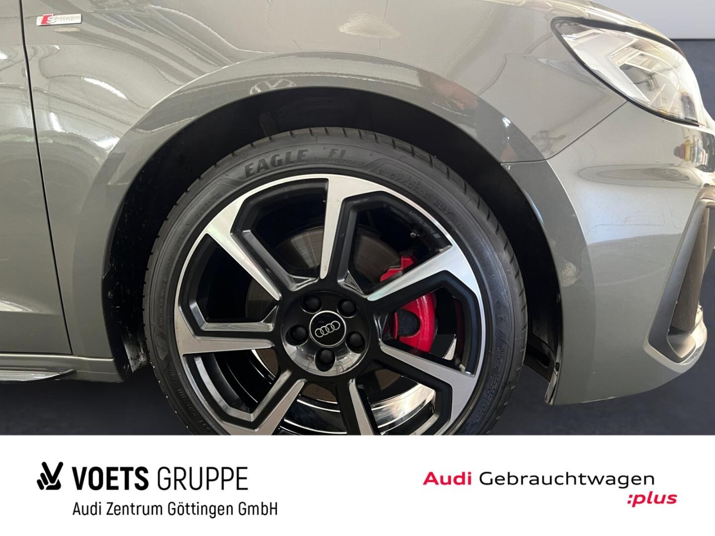 Bild über Audi A1 Sportback S line 40 TFSI S tronic - für weitere Informationen kontaktieren Sie den Audi Partner