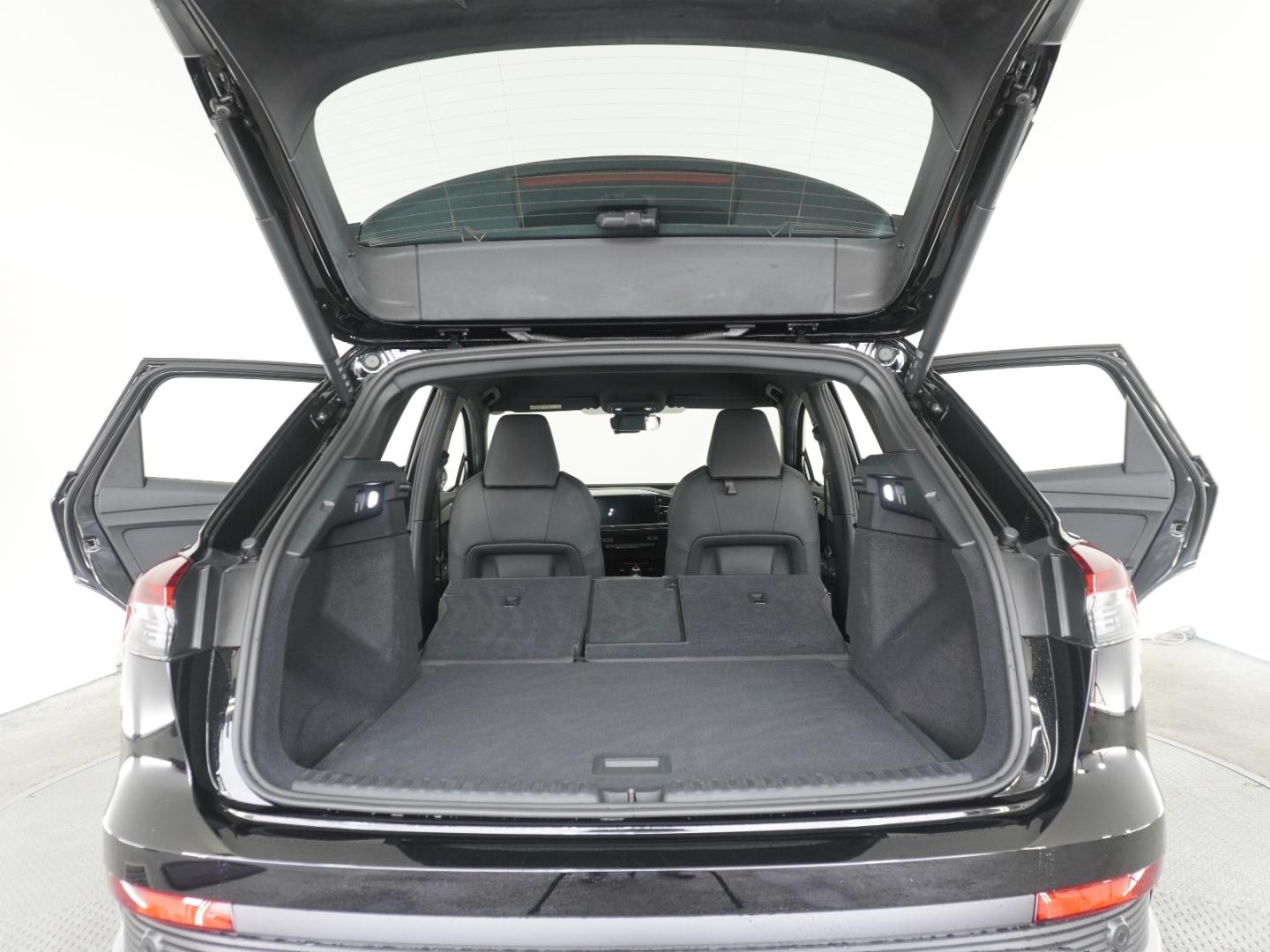 Image about Audi Q4 e-tron 40 e-tron 150,00 kW