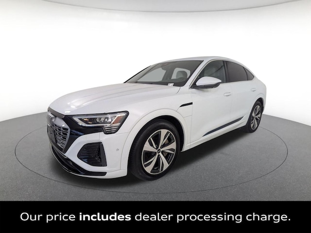 Photo of 2024 Audi Q8 Sportback e-tron 
