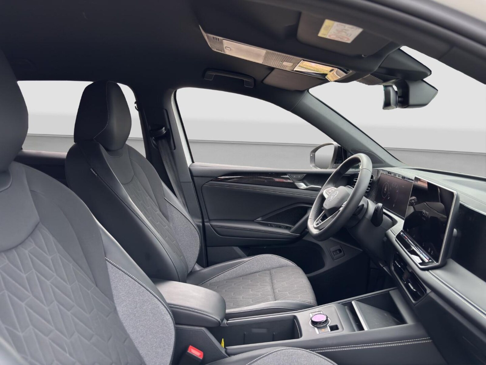 Volkswagen Tiguan – Bild 14