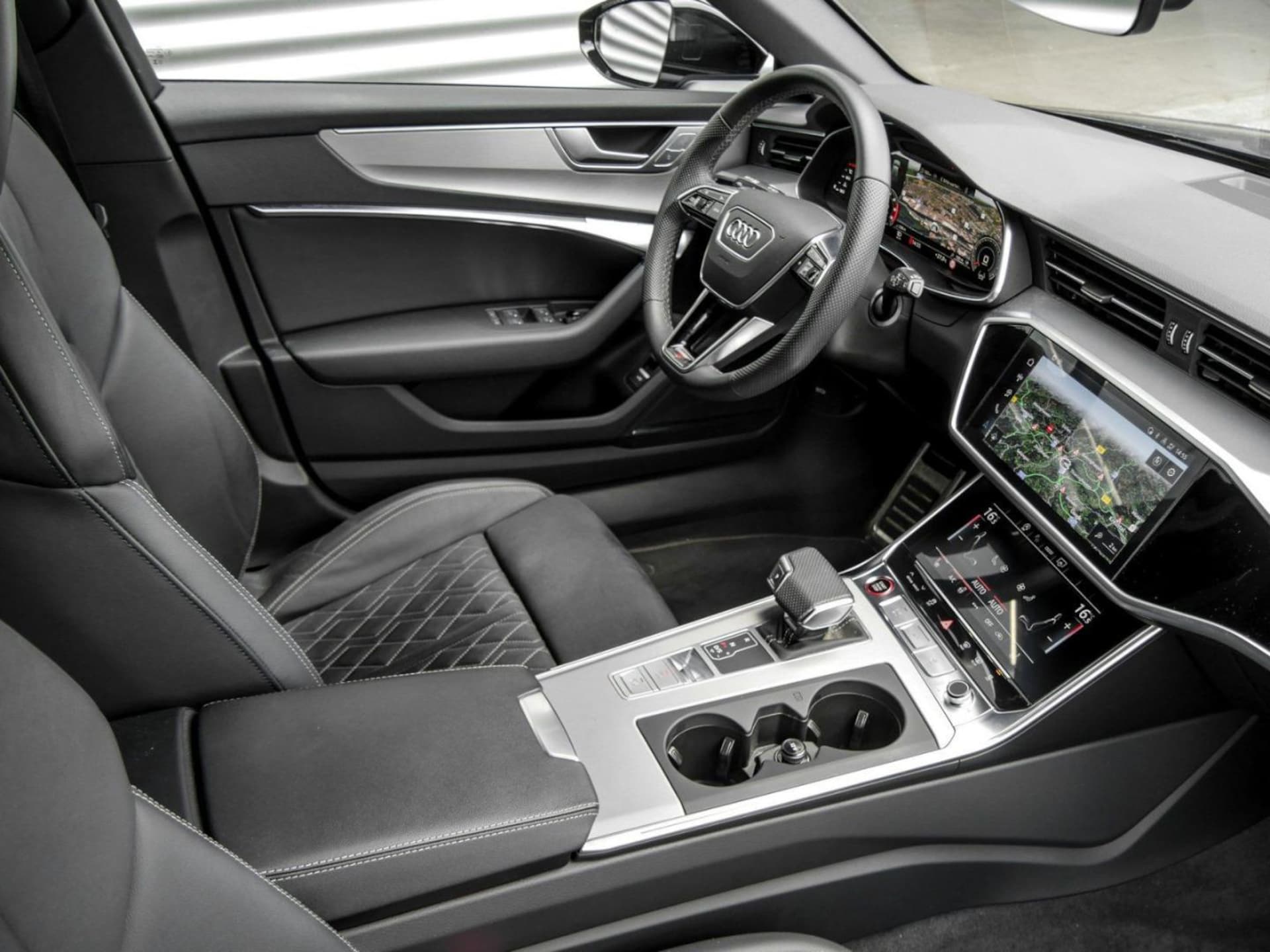 Audi S6 Avant