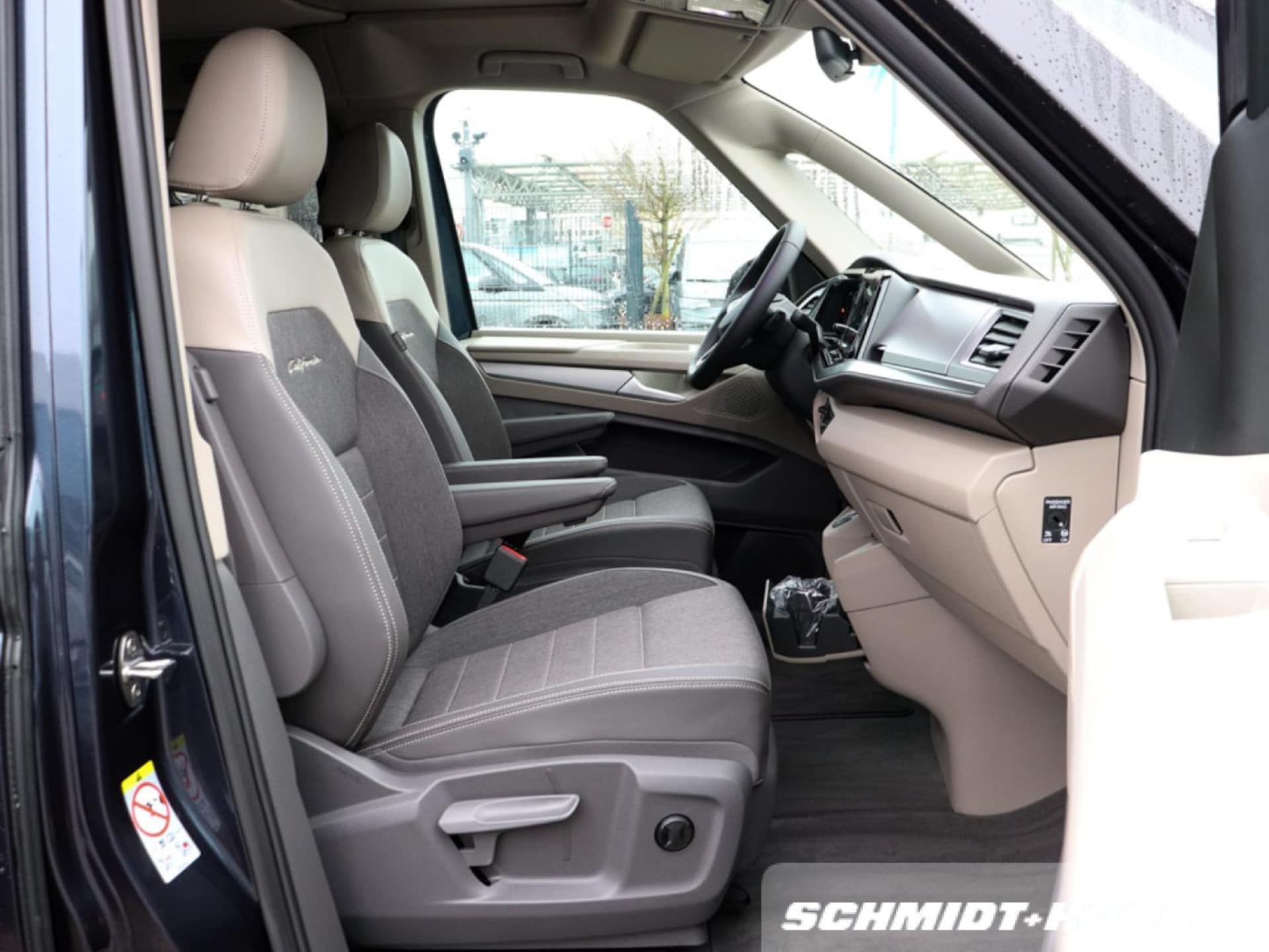 Volkswagen California Coast