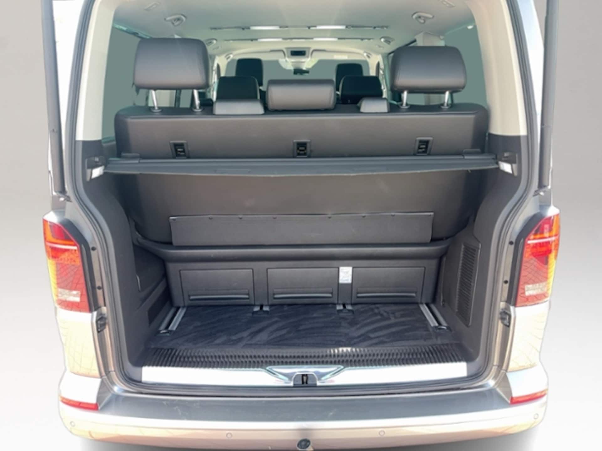 Volkswagen T6.1 Multivan Comfortline