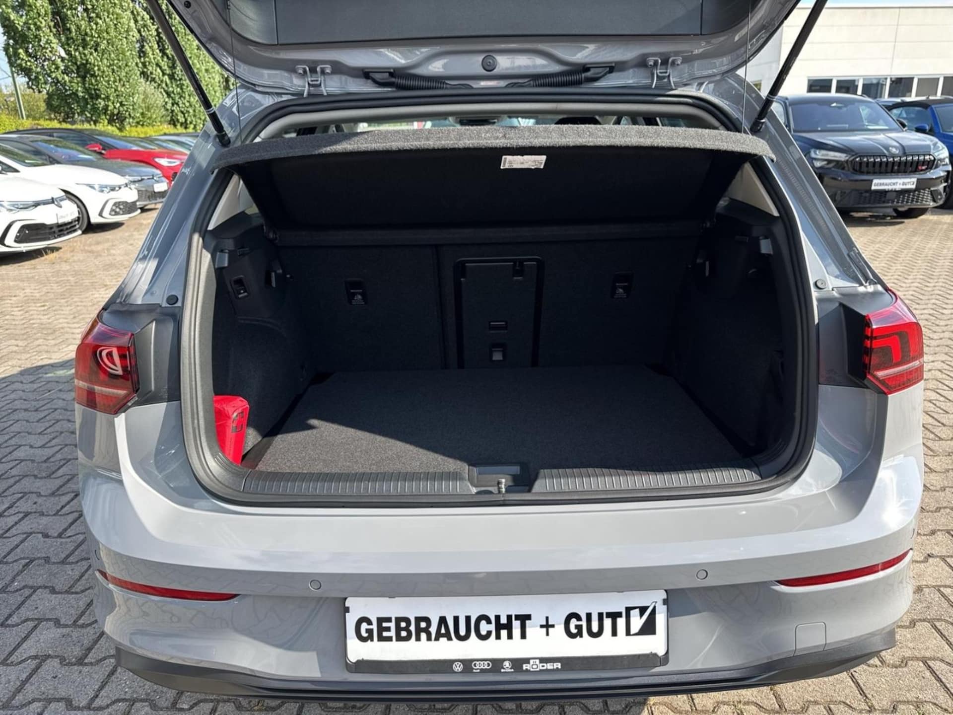 Volkswagen Golf Life