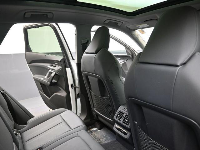 2025 Audi New Q5 Premium Plus - Photo 15