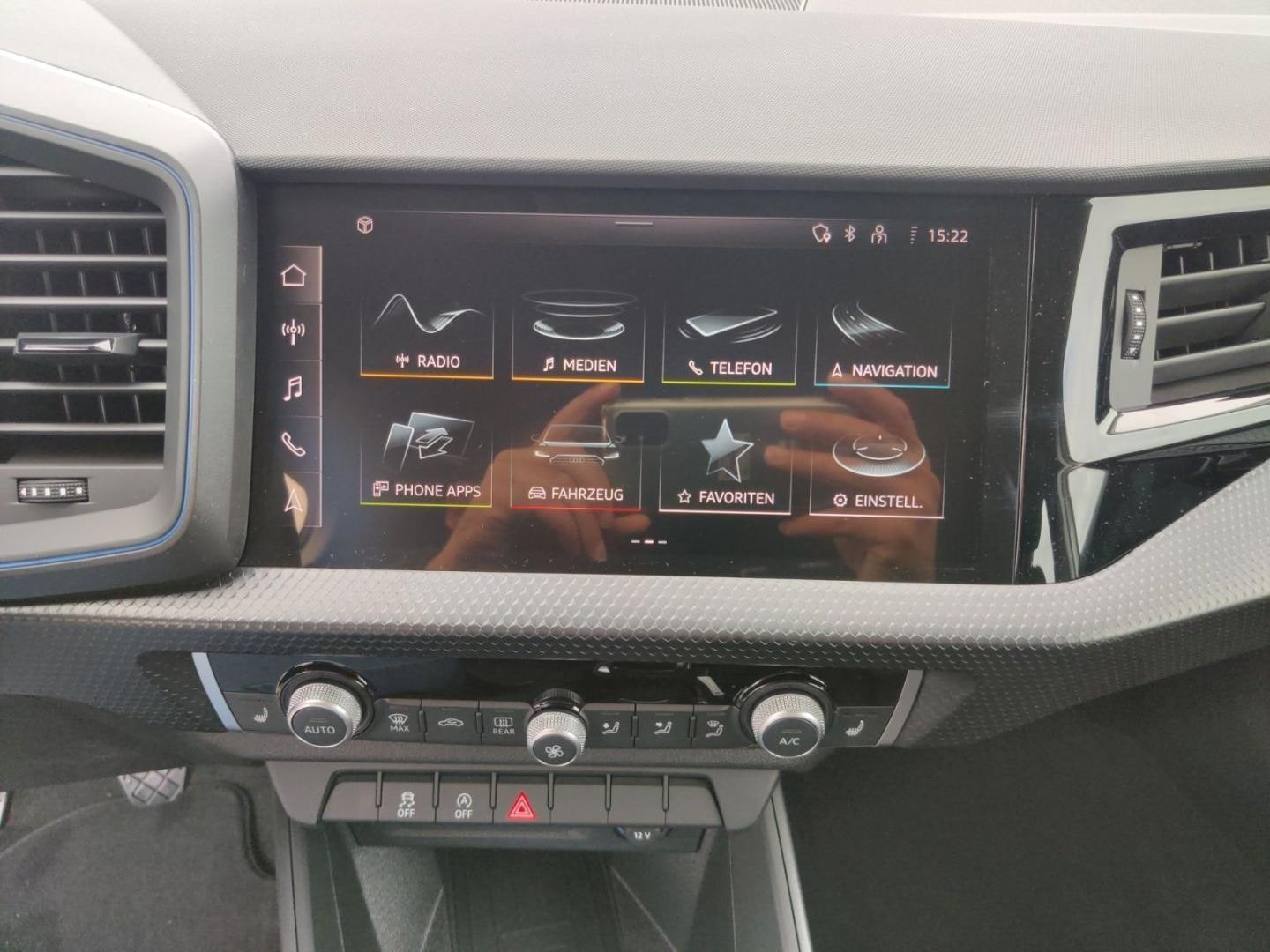Bild über Audi A1 Sportback advanced 25 TFSI Schaltgetriebe - für weitere Informationen kontaktieren Sie den Audi Partner