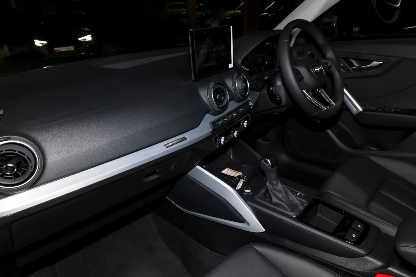 Image about Audi Q2 35 TFSI S tronic