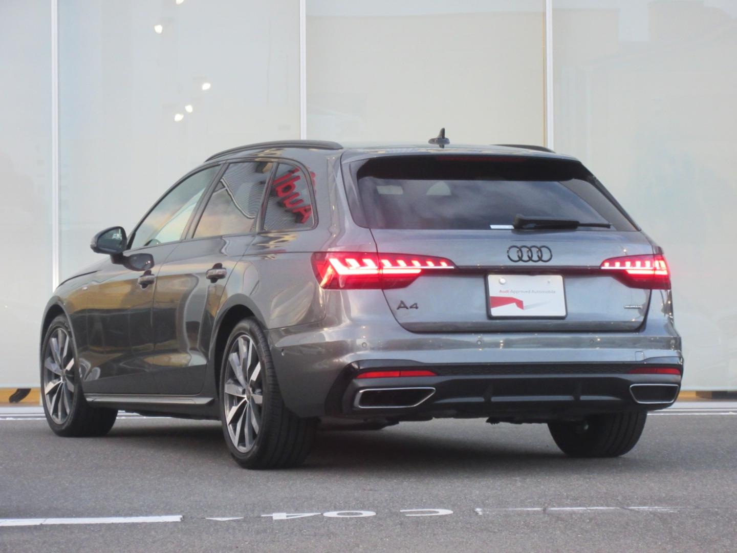 Image about Audi A4 Avant 40 TDI quattro S line 150(204) kW(PS) S tronic