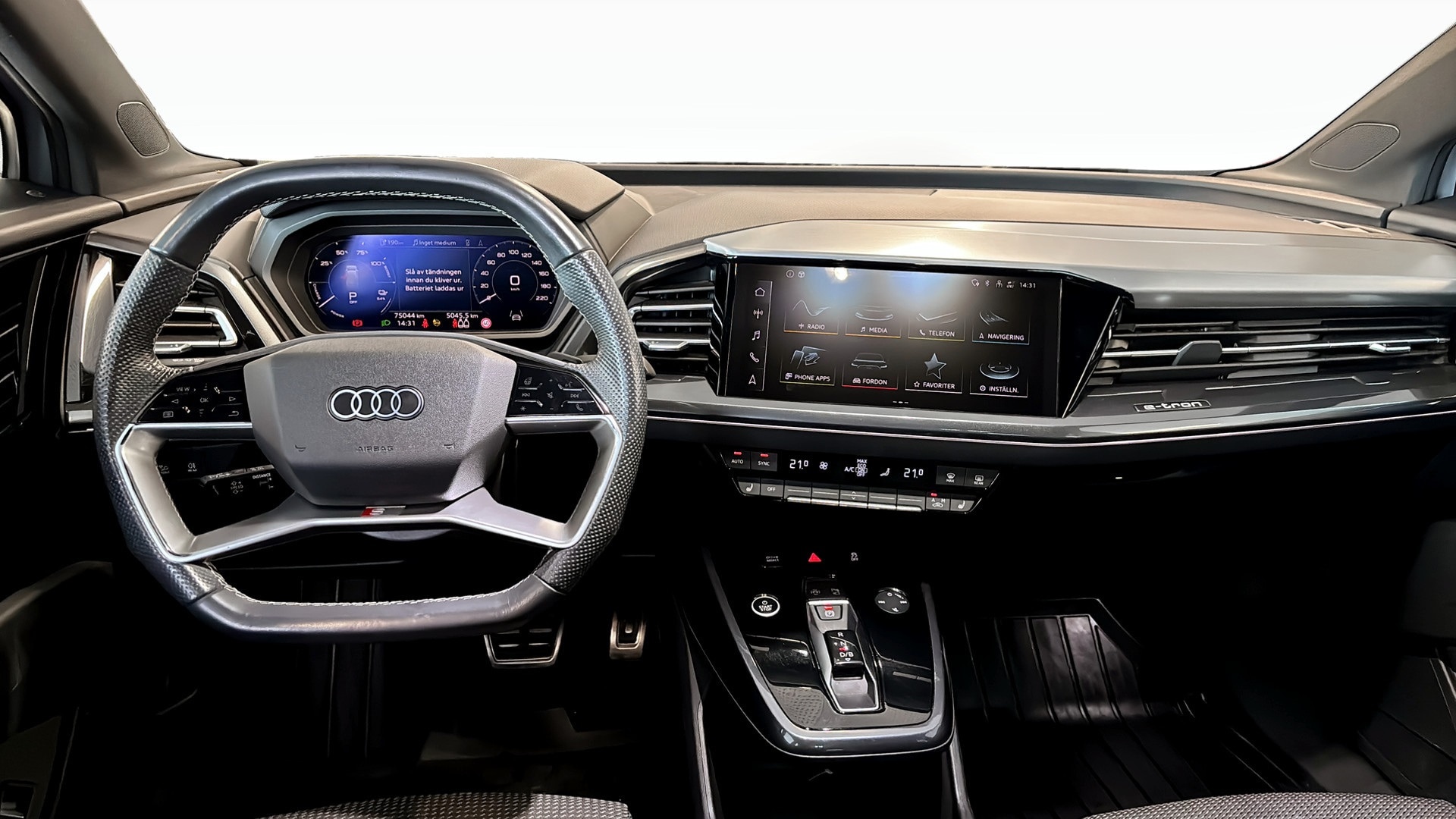 Bild som visar Audi Q4 e-tron Q4 50 e-tron quattro Proline 220,00 kW - för mer information kontakta din Audi Partner