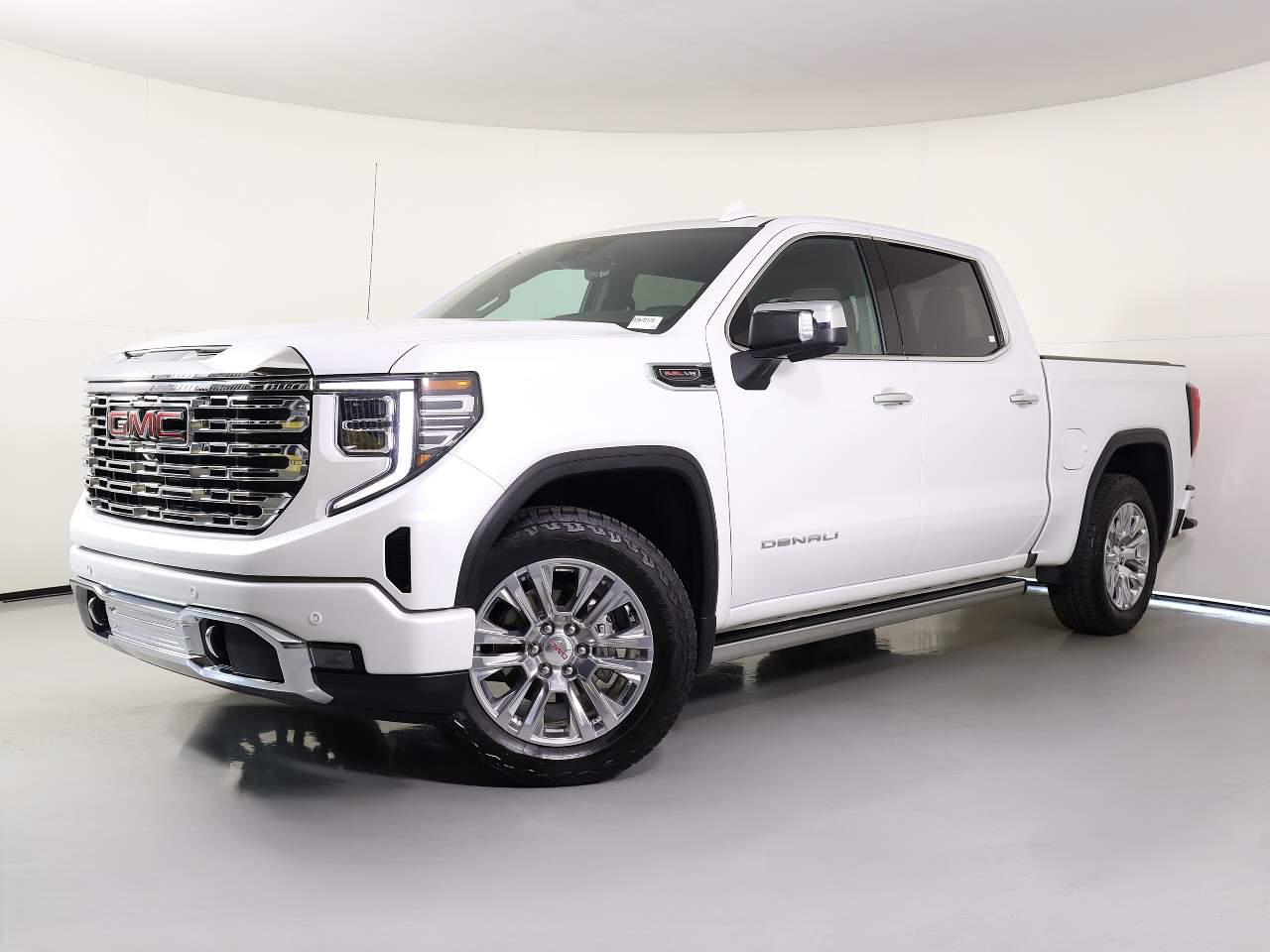 2023 GMC Sierra 4WD Crew Cab Short Box Denali's photo