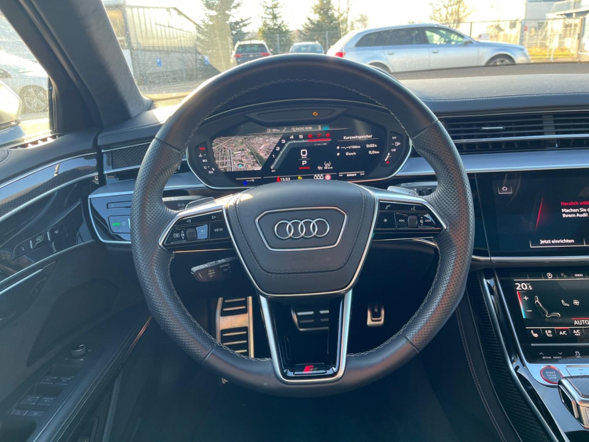 Audi S8