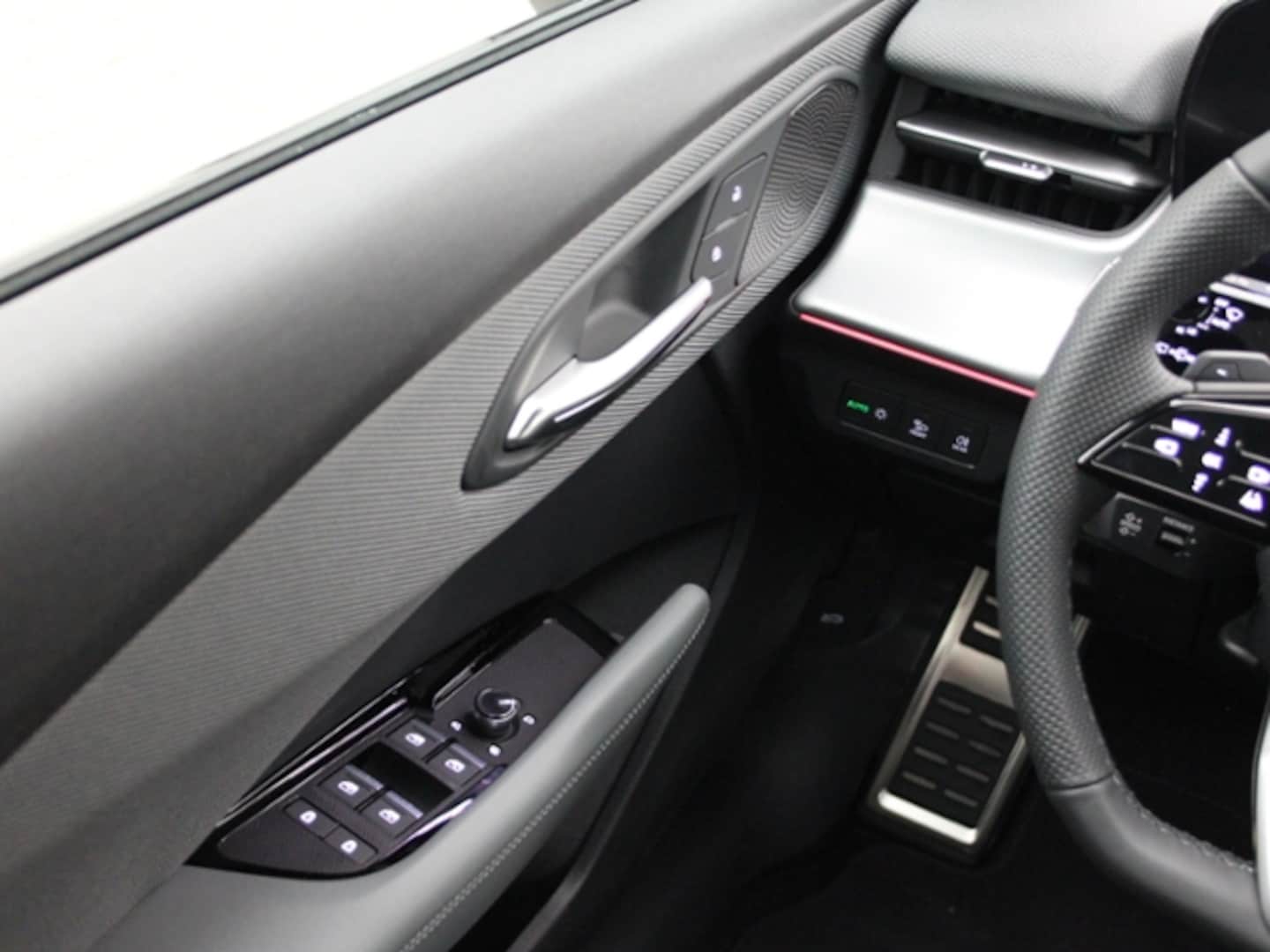 Bild über Audi Q3 SUV TFSI 110 kW S tronic - für weitere Informationen kontaktieren Sie den Audi Partner