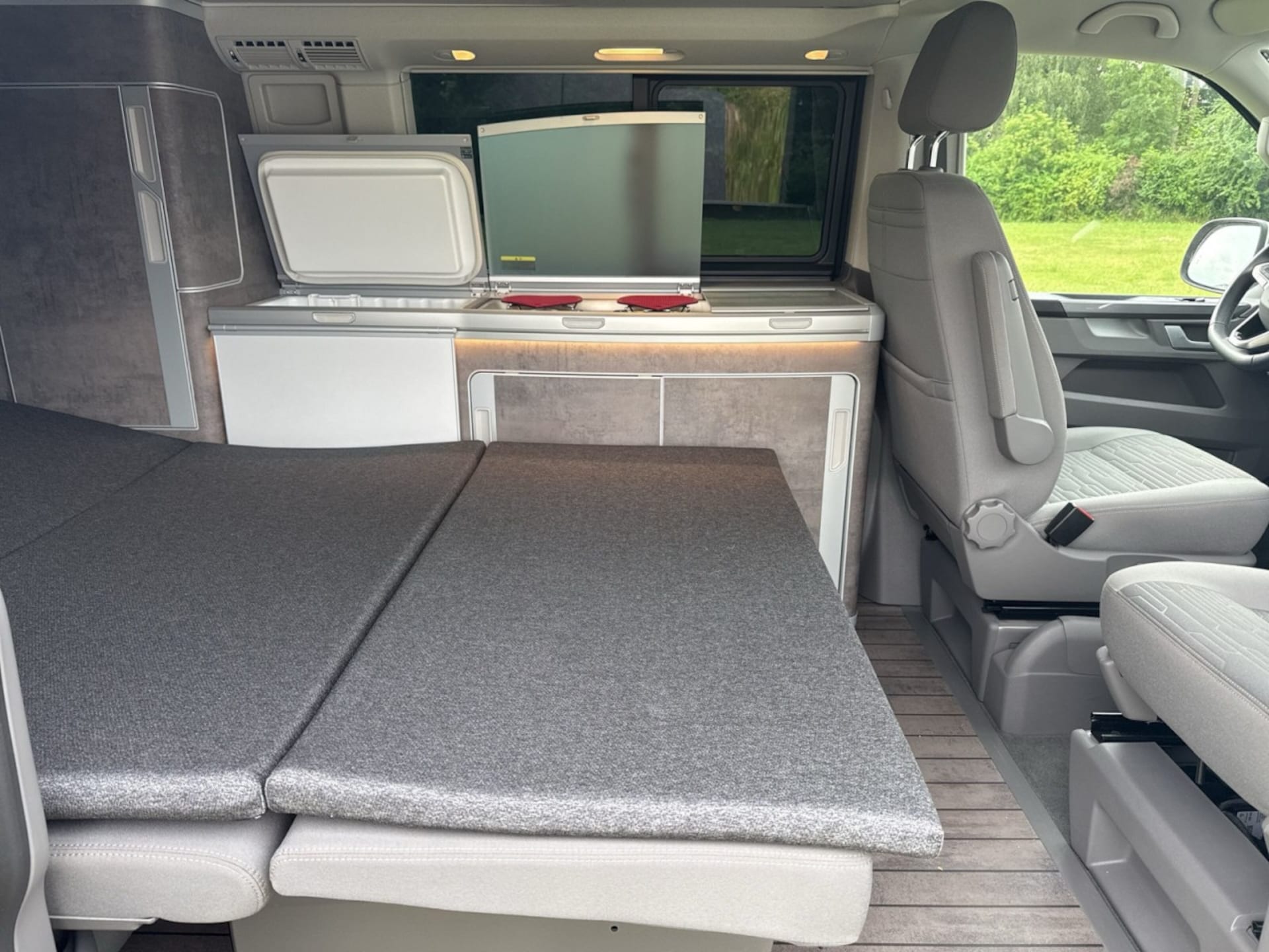 Volkswagen T6.1 California Ocean