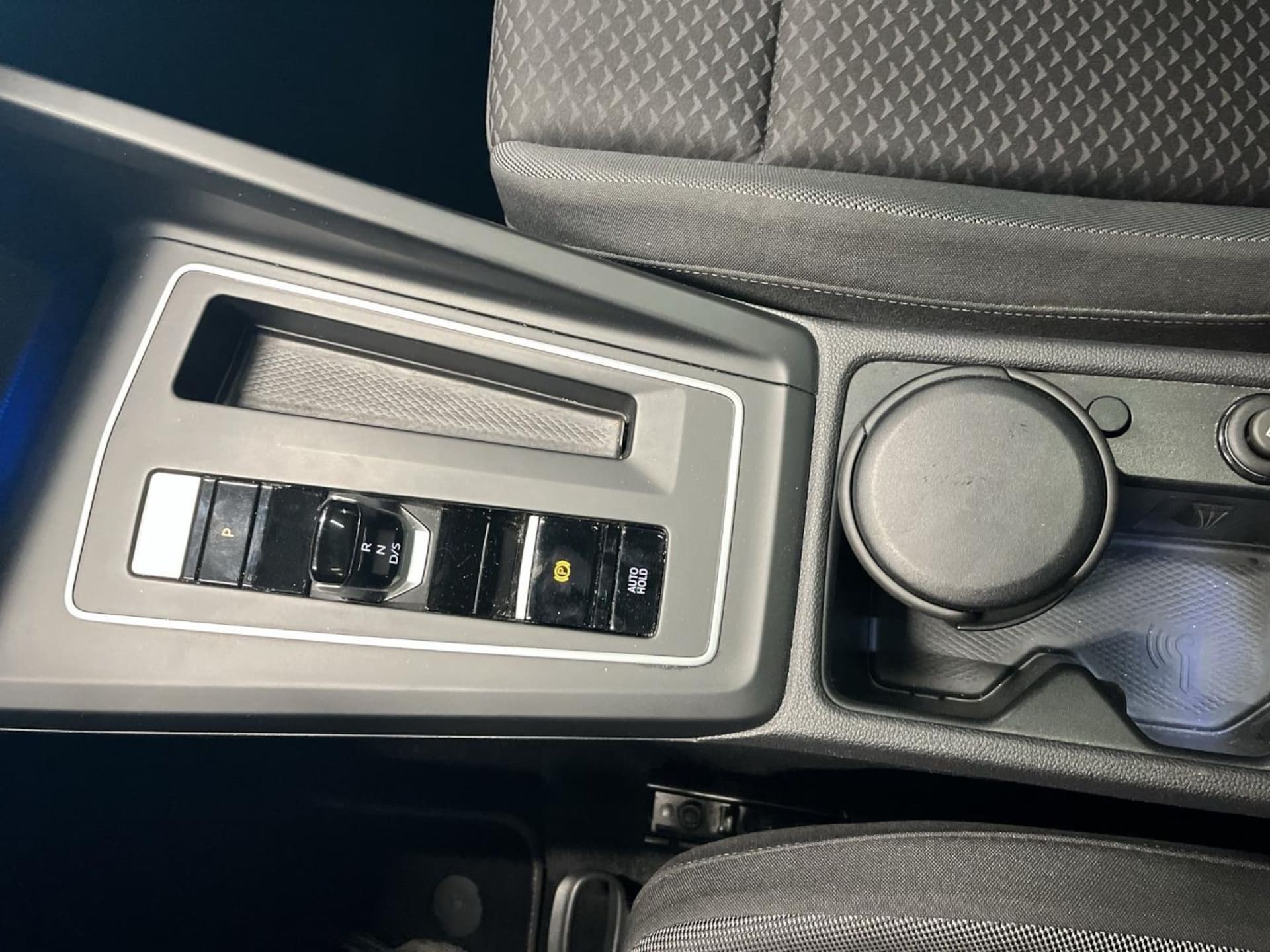Volkswagen Golf Active