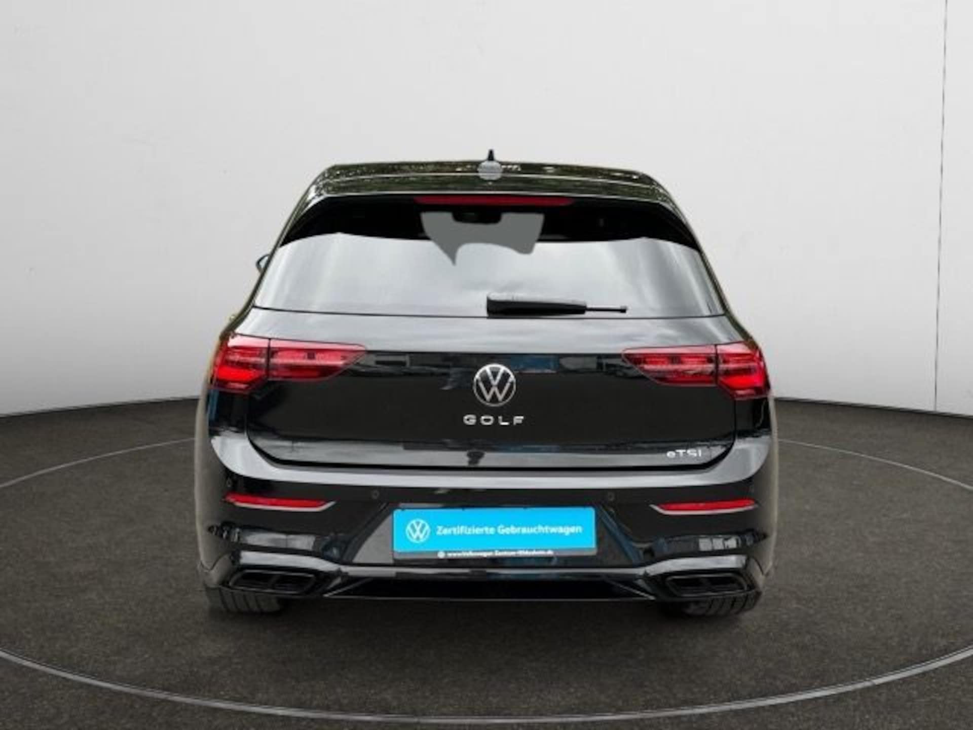 Volkswagen Golf R-Line