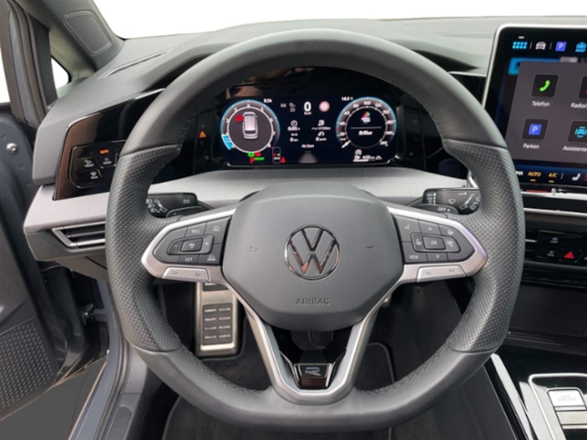 Volkswagen Golf Variant R-Line