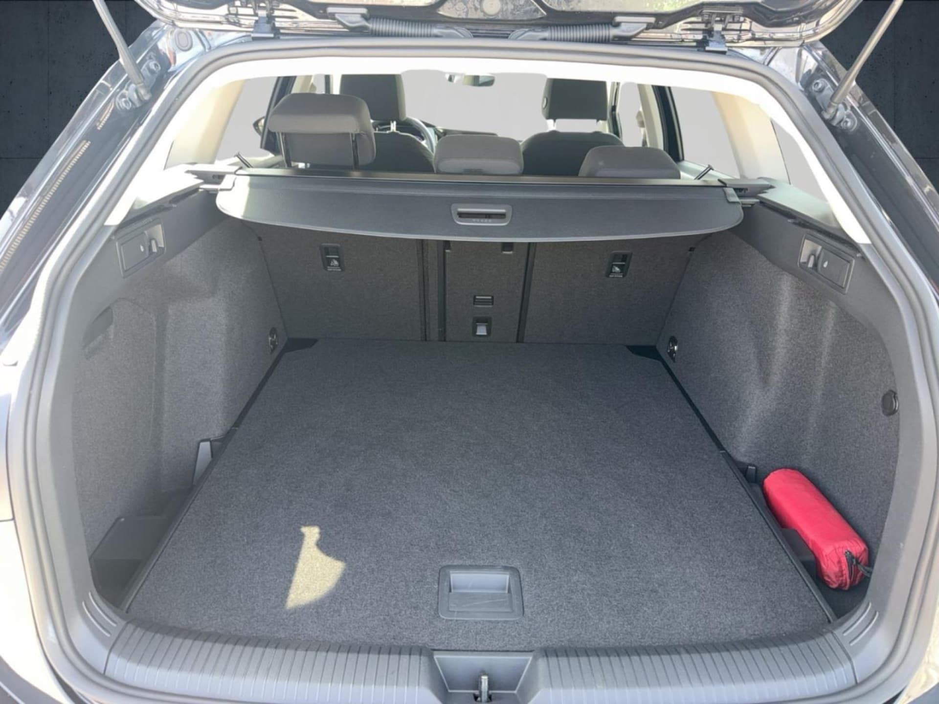 Volkswagen Golf Variant Life