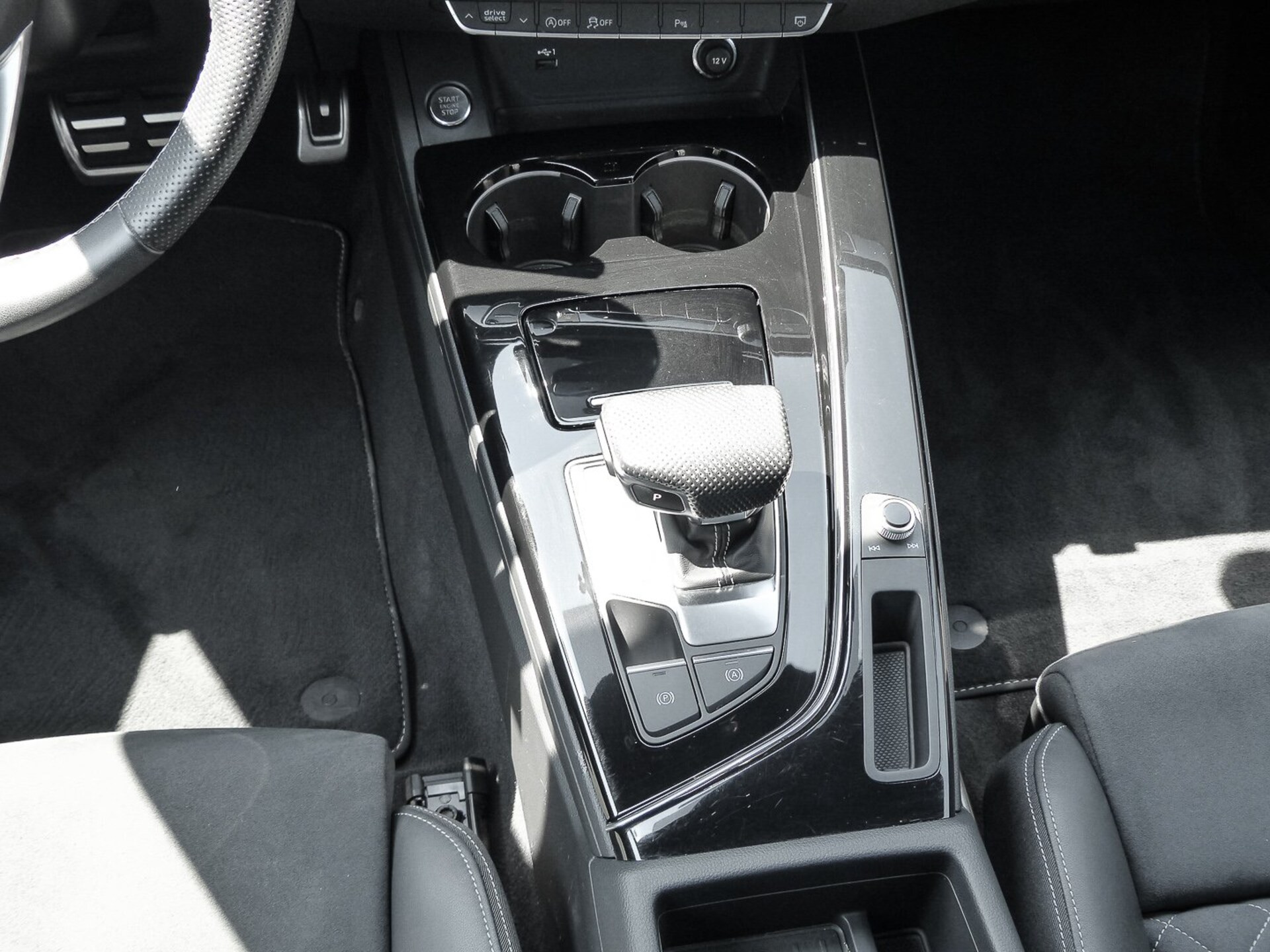 Audi A4 Avant S line