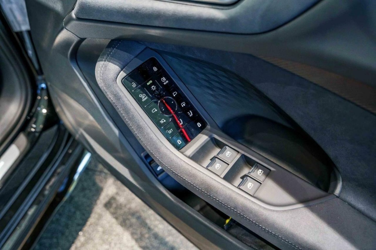 Image about Audi S5 Sedan TFSI quattro 270 kW S tronic