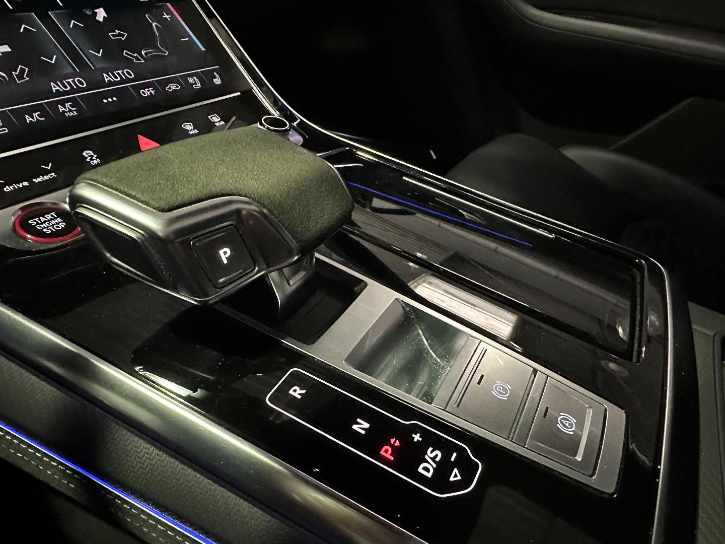 Image about Audi RS Q8 RS Q8 441 kW (600 ch) tiptronic