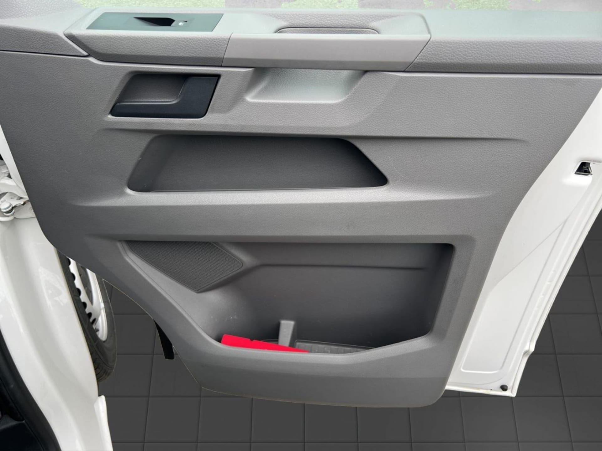 Volkswagen T6.1 Transporter Kasten kurzer Radstand