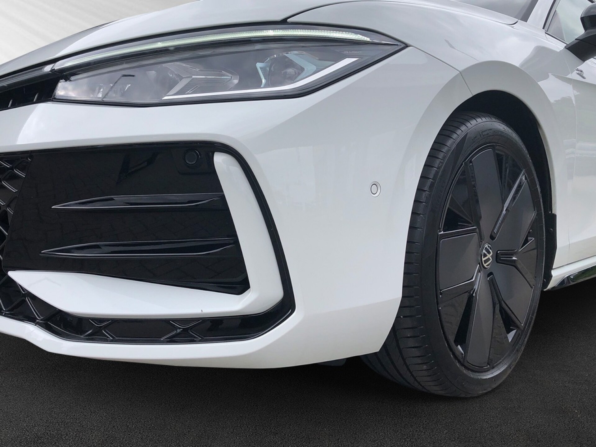 Volkswagen Passat R-Line