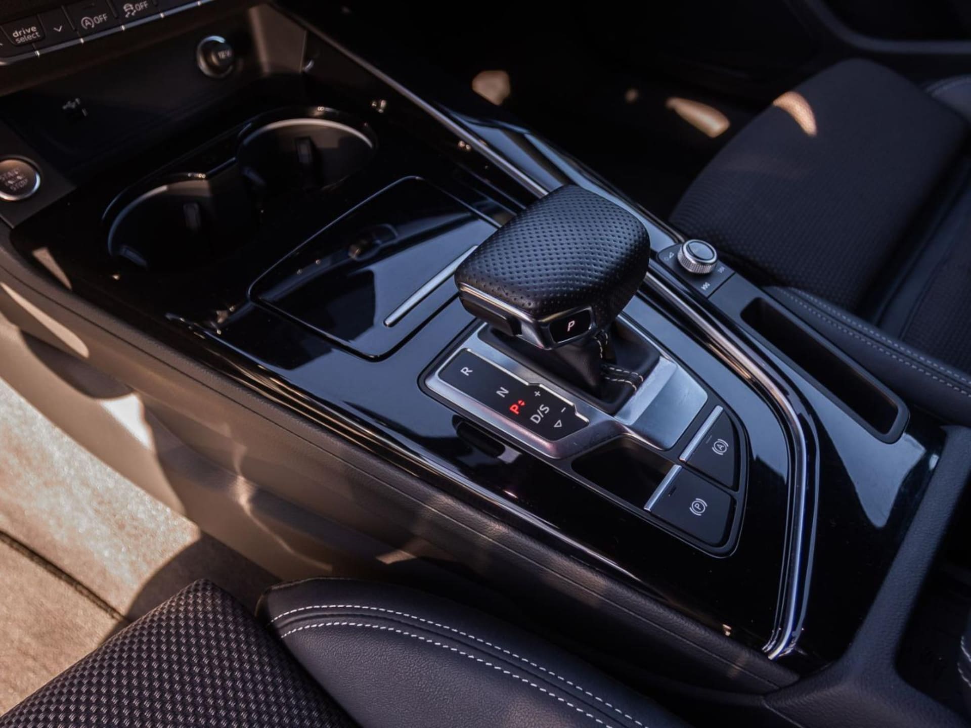 Audi A4 Avant S line