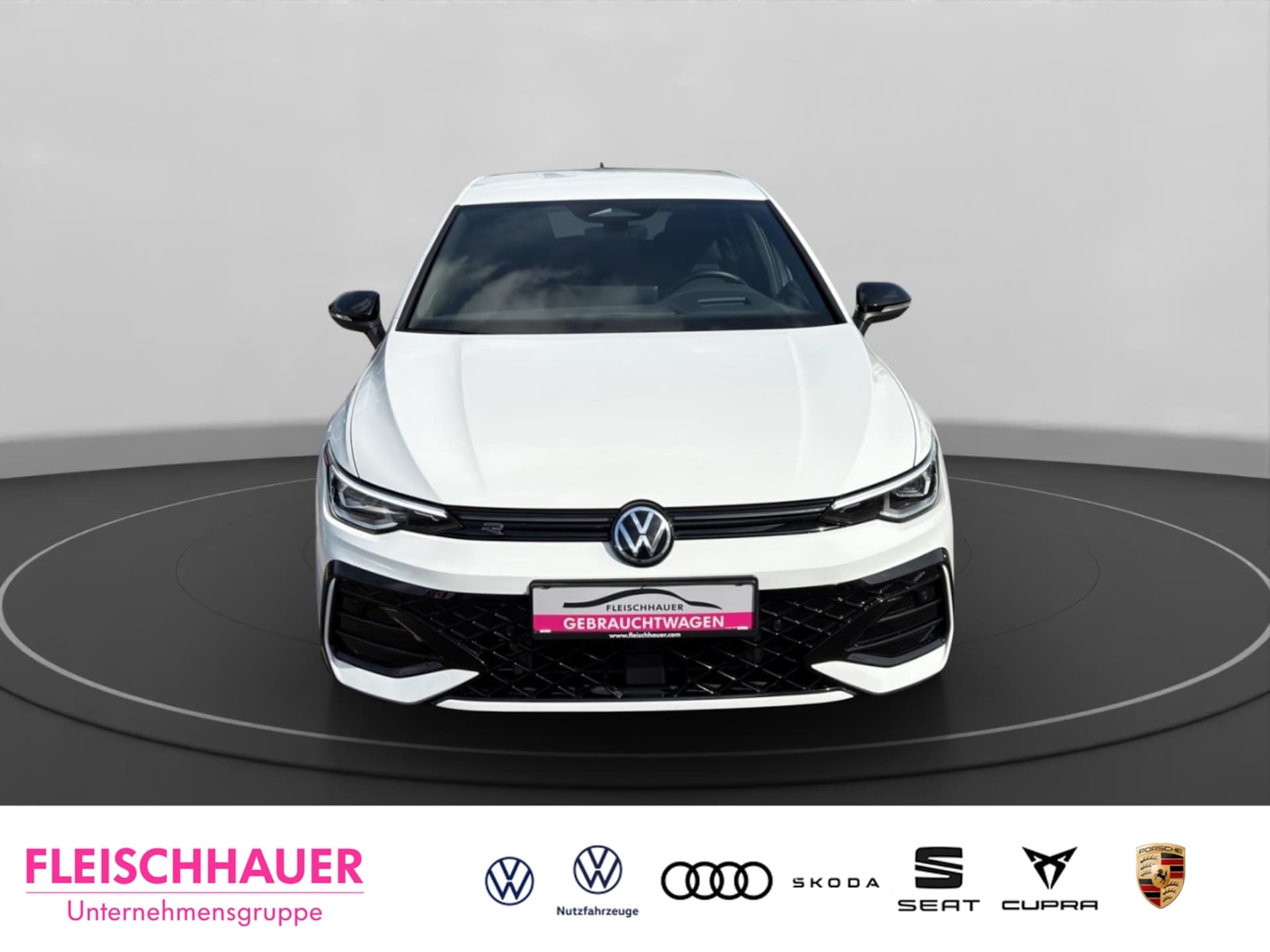 Volkswagen Golf R-Line