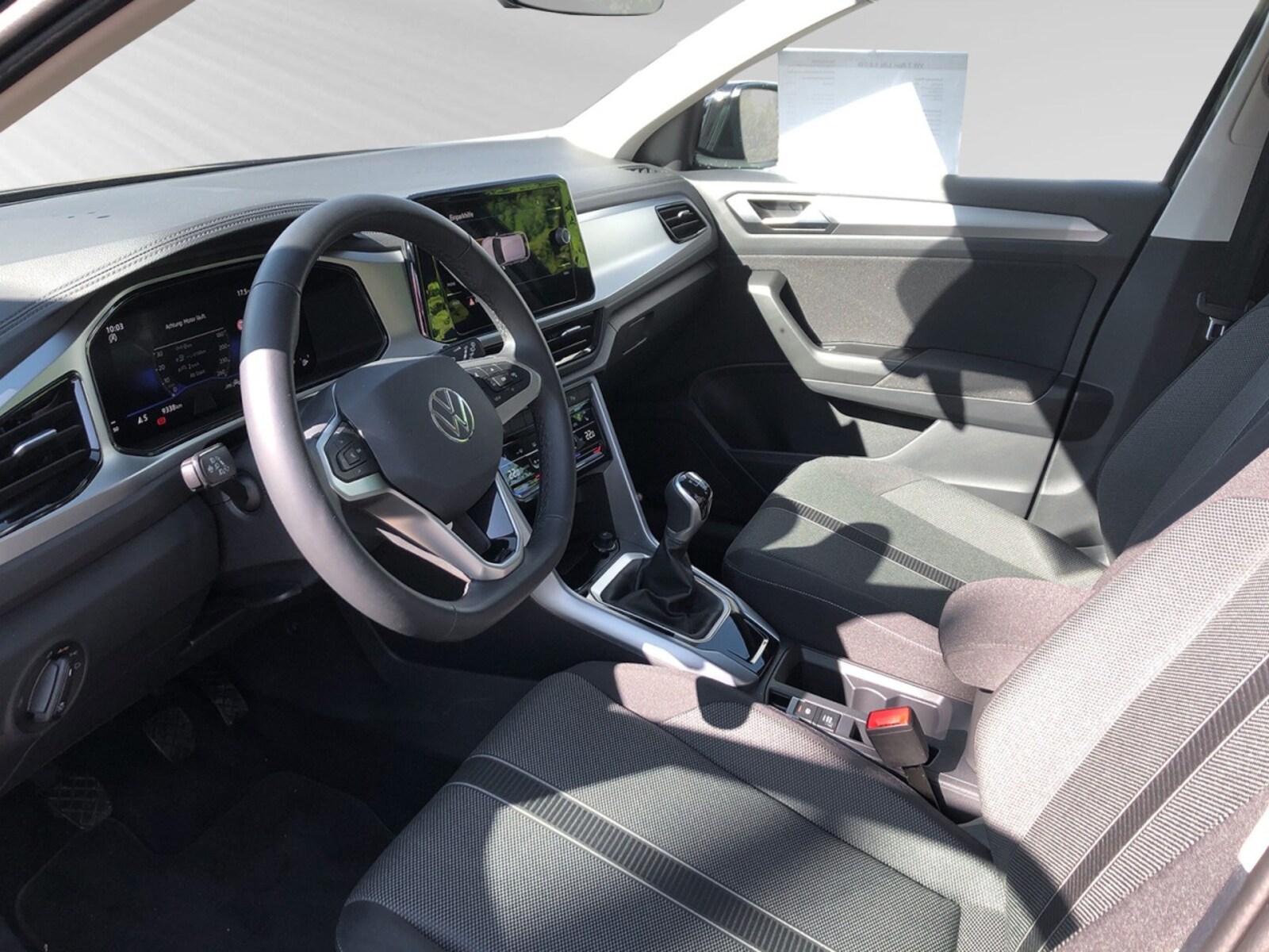 Volkswagen T-Roc – Bild 8