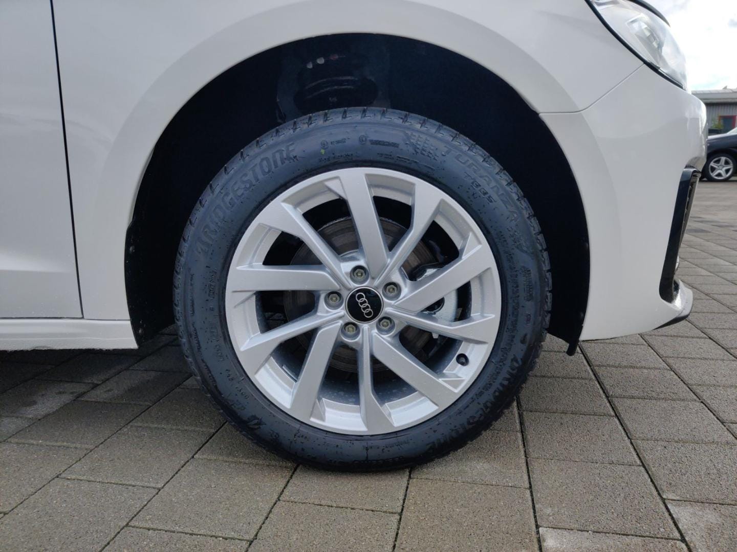 Bild über Audi A1 Sportback advanced 25 TFSI Schaltgetriebe - für weitere Informationen kontaktieren Sie den Audi Partner