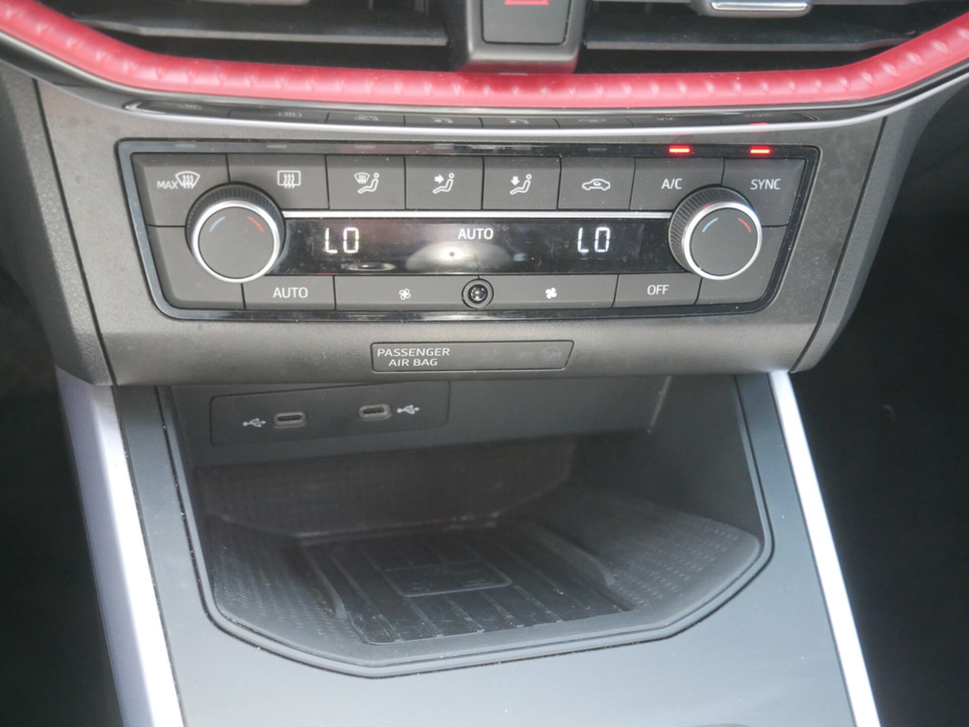 SEAT Arona FR