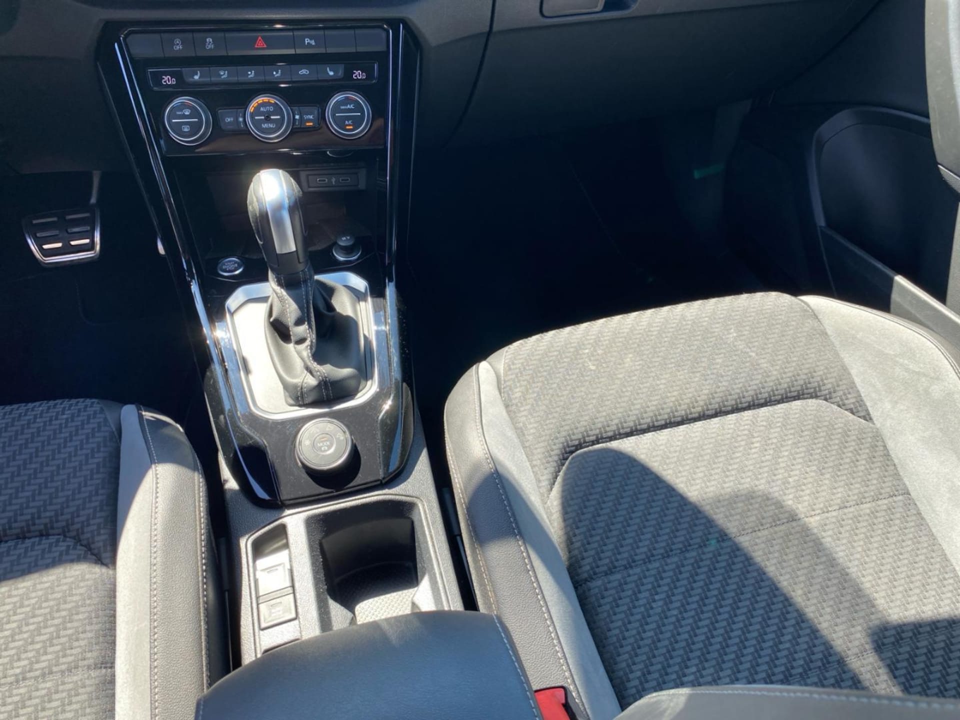 Volkswagen T-Roc R