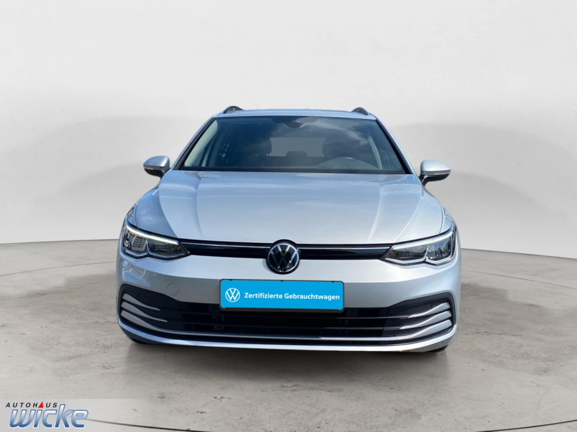Volkswagen Golf Variant Life