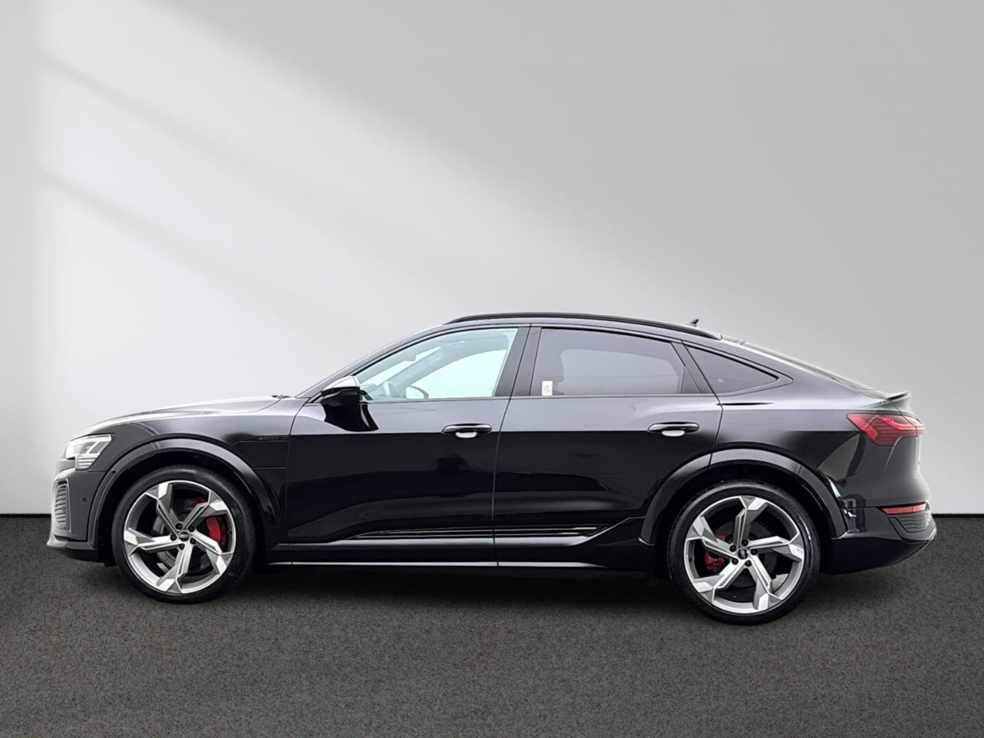 Audi SQ8 Sportback e-tron