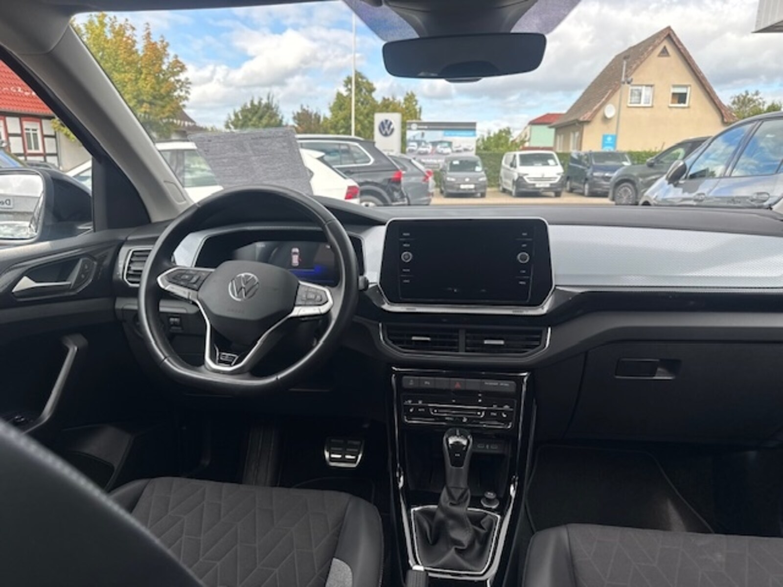 Volkswagen T-Cross – Bild 12